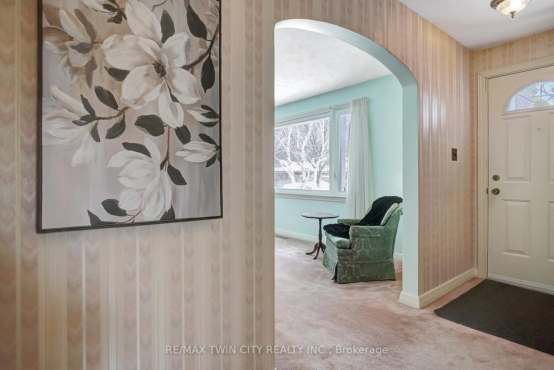 Photo 3 of 70 Christopher Drive, Cambridge — HOMEH