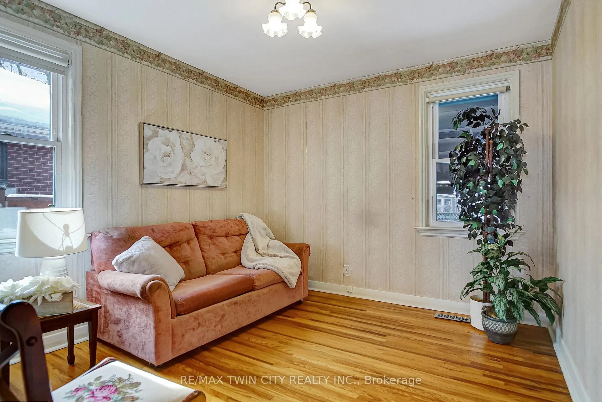 Photo 18 of 70 Christopher Drive, Cambridge — HOMEH