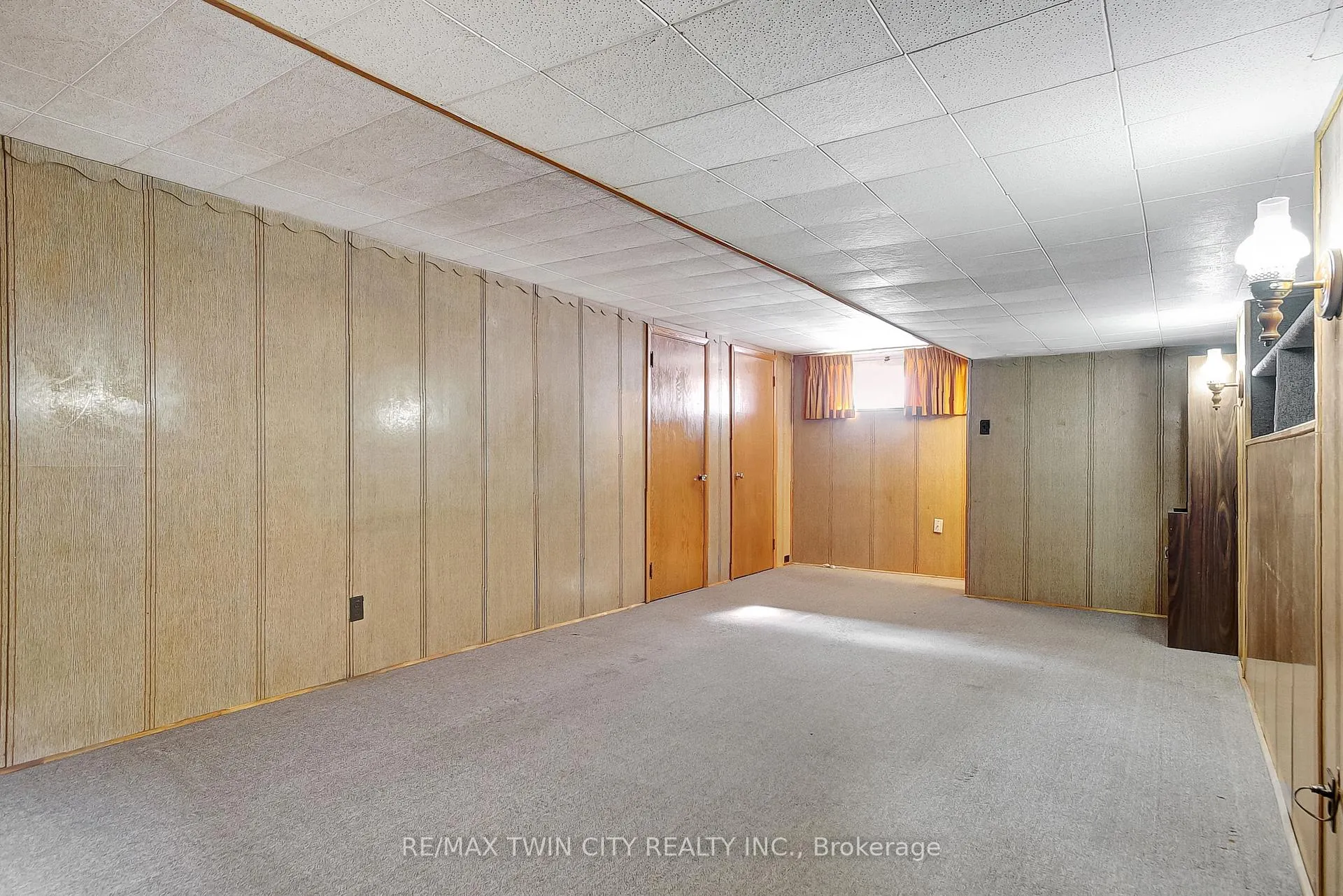 Photo 21 of 70 Christopher Drive, Cambridge — HOMEH