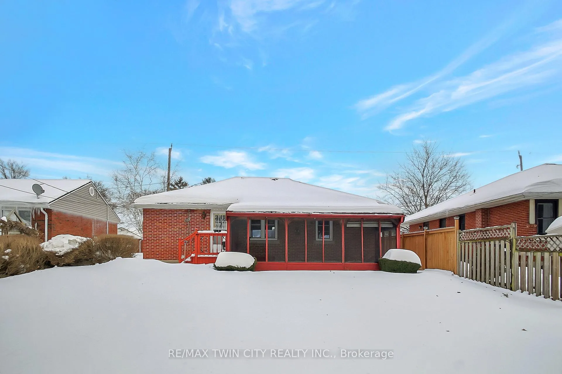 Photo 31 of 70 Christopher Drive, Cambridge — HOMEH