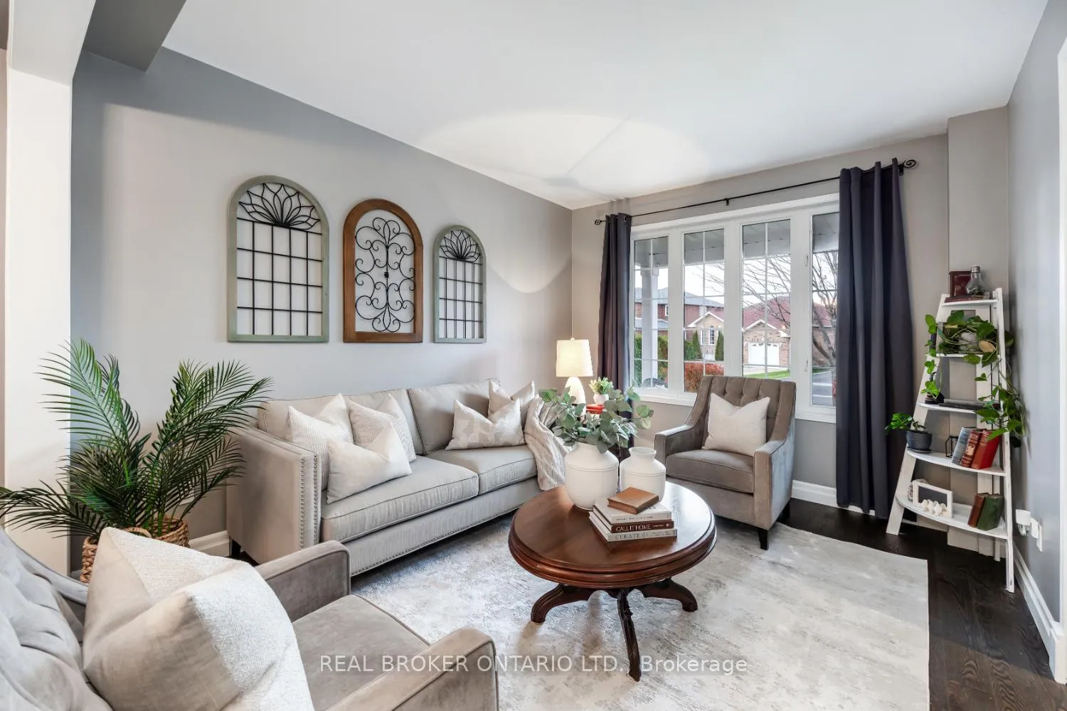 Photo 8 of 61 Bloom Avenue, Clarington, Newcastle — HOMEH