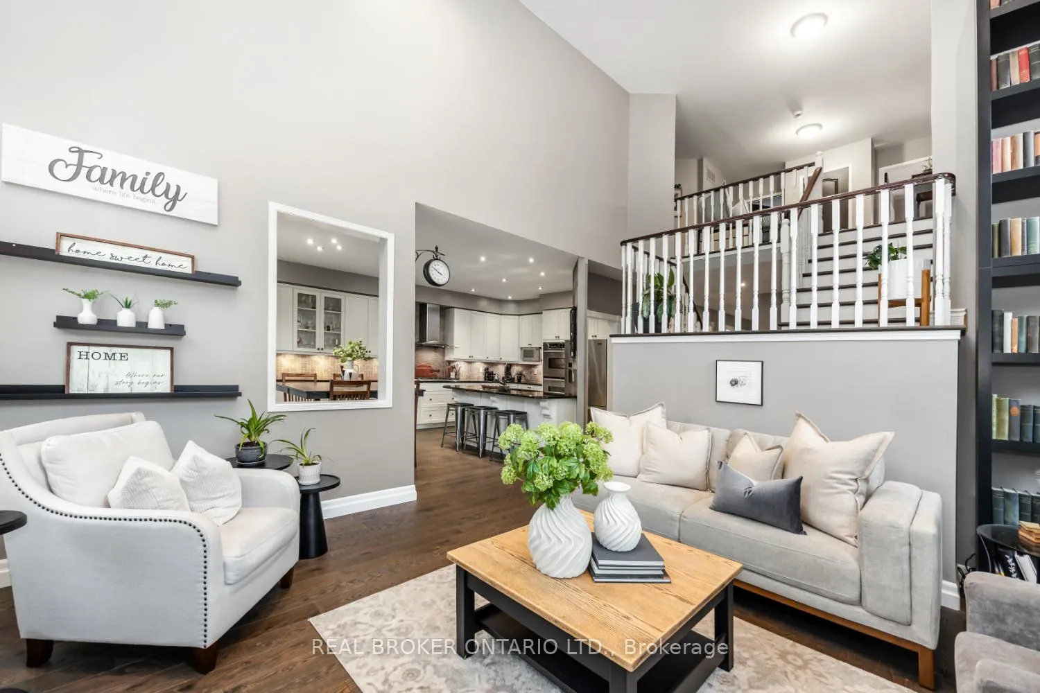 Photo 15 of 61 Bloom Avenue, Clarington, Newcastle — HOMEH