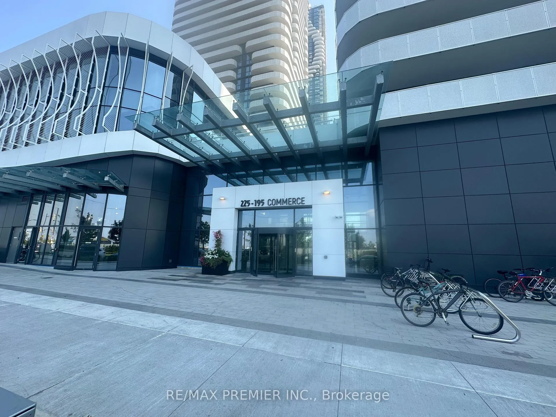 Photo 1 of Unit 5808, 225 Commerce Street, Vaughan, Vaughan Corporate Centre — HOMEH
