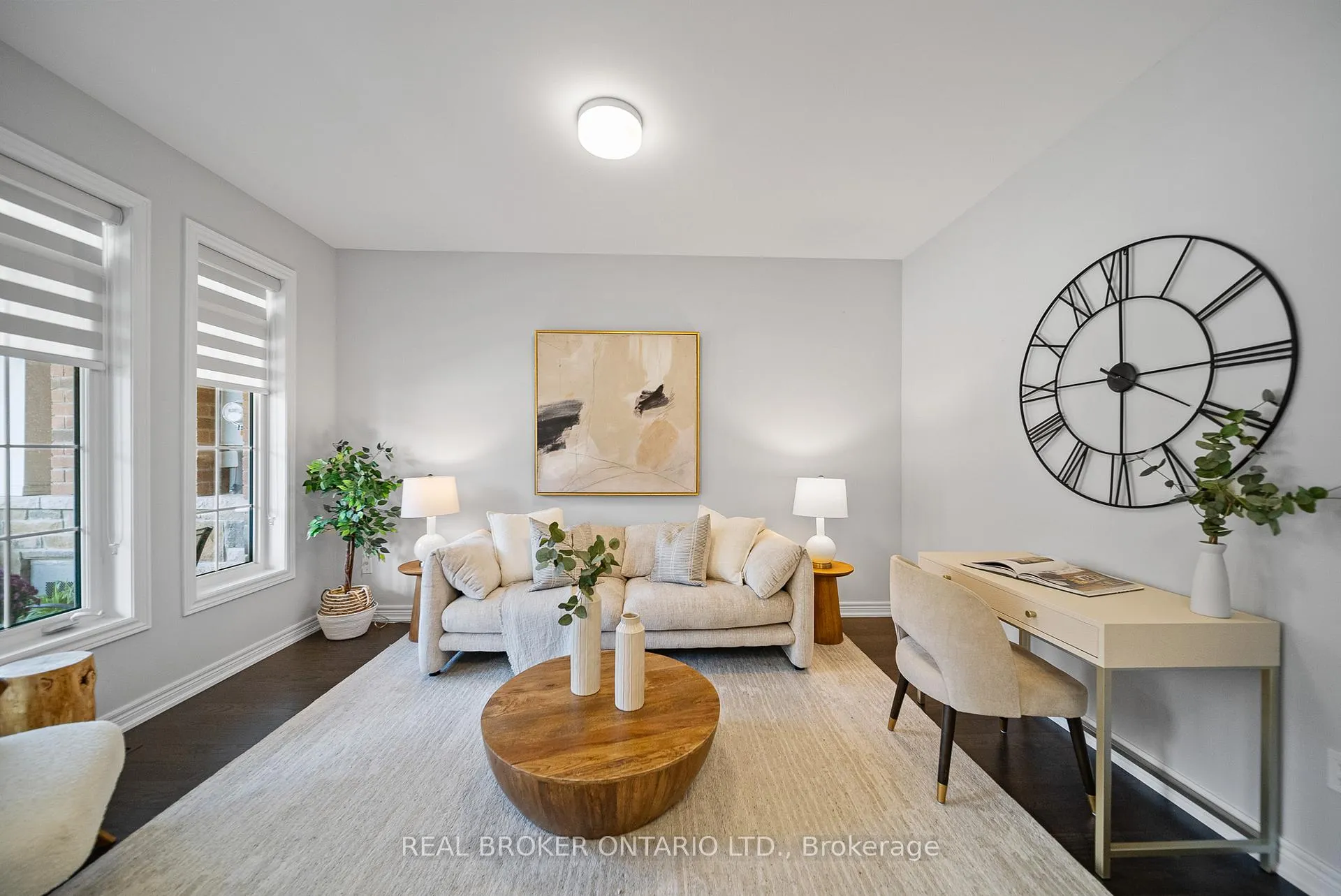 Photo 7 of 11 Howard Williams Court, Uxbridge — HOMEH