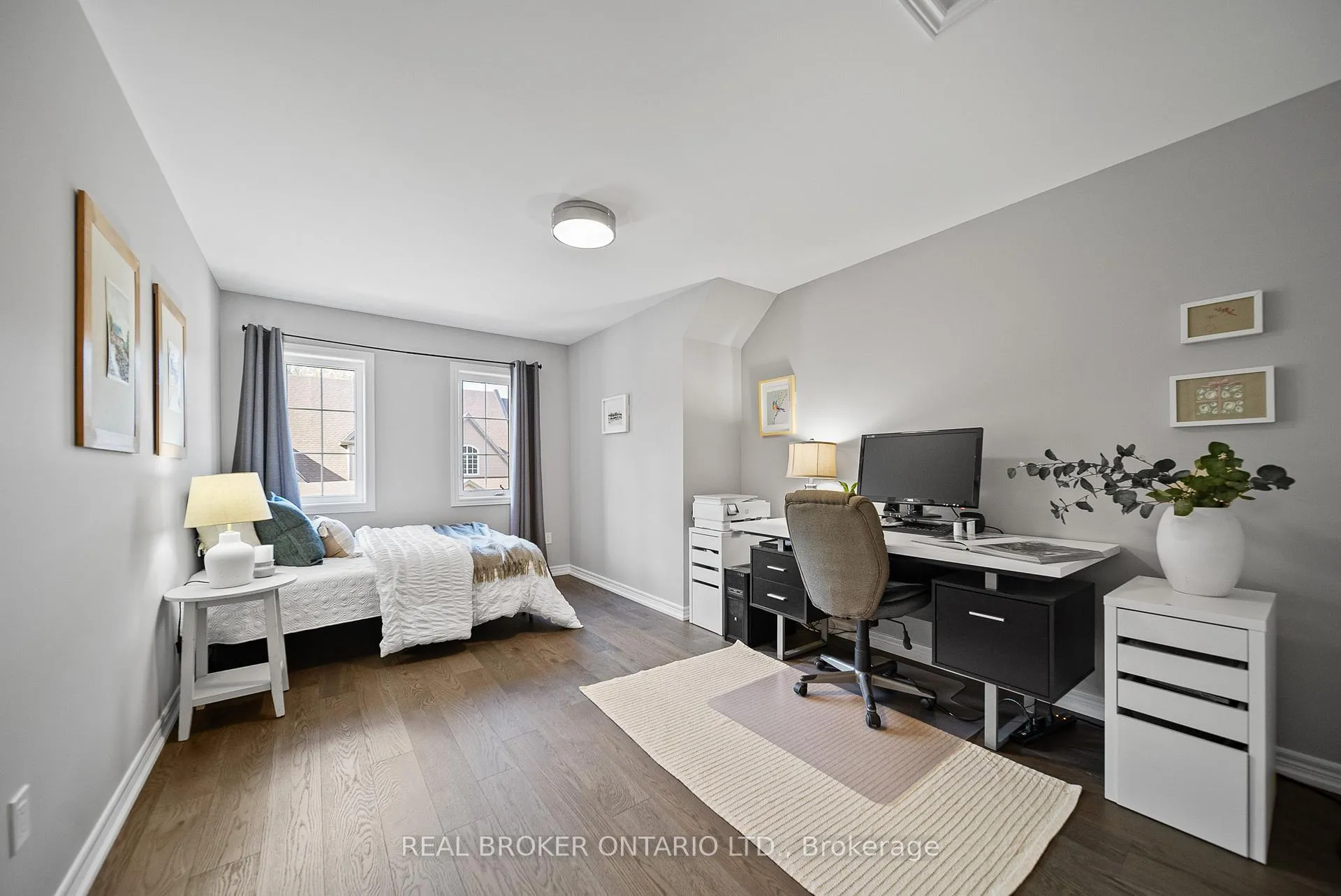 Photo 29 of 11 Howard Williams Court, Uxbridge — HOMEH