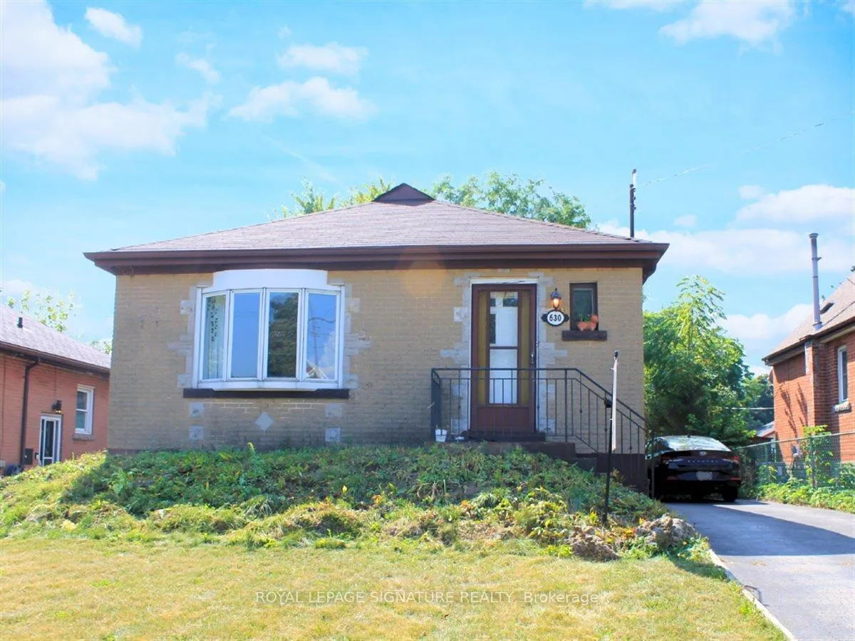 Photo 2 of 630 Fennell Avenue E, Hamilton, Burkholme — HOMEH