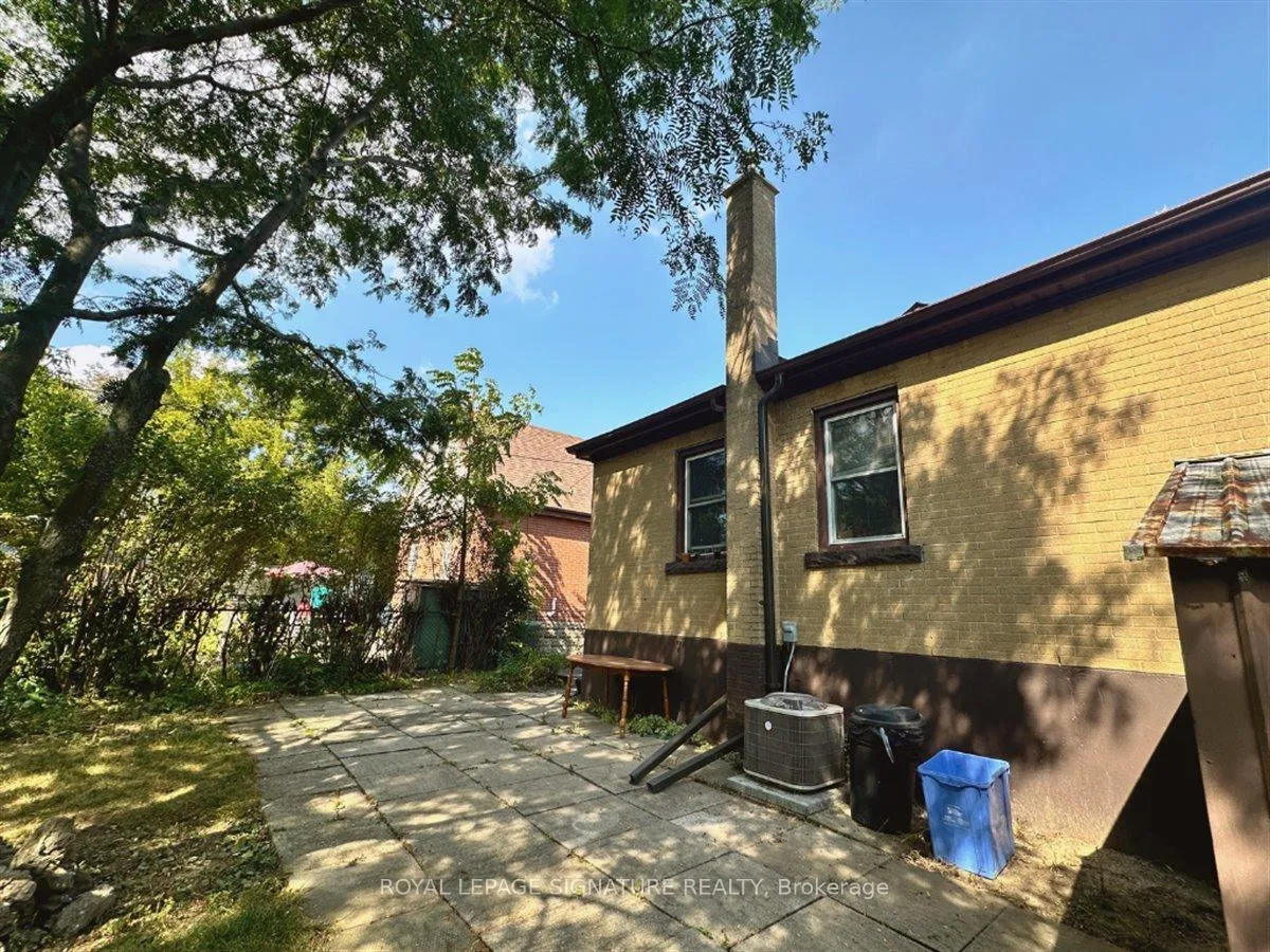 Photo 23 of 630 Fennell Avenue E, Hamilton, Burkholme — HOMEH