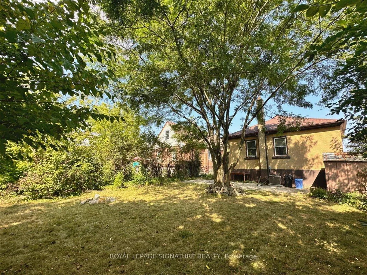 Photo 24 of 630 Fennell Avenue E, Hamilton, Burkholme — HOMEH