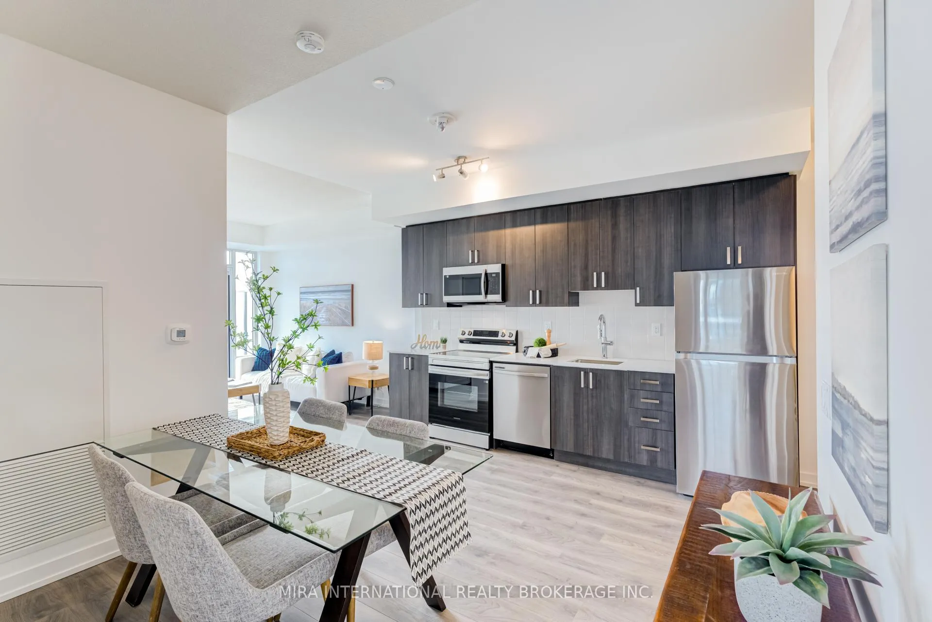 Photo 10 of Unit 2704, 1435 Celebration Drive S, Pickering, Bay Ridges — HOMEH
