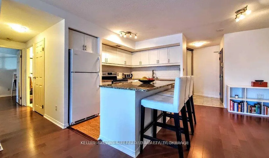 Photo 8 of Unit 2208, 25 The Esplanade, Toronto, Waterfront Communities — HOMEH