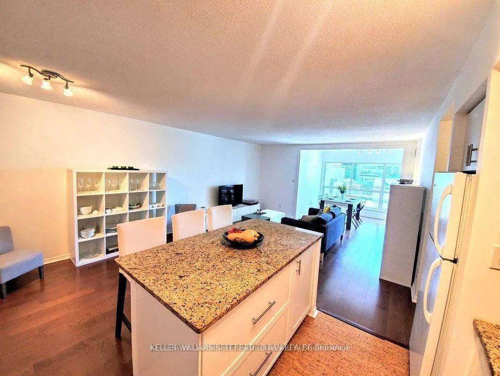 Photo 17 of Unit 2208, 25 The Esplanade, Toronto, Waterfront Communities — HOMEH