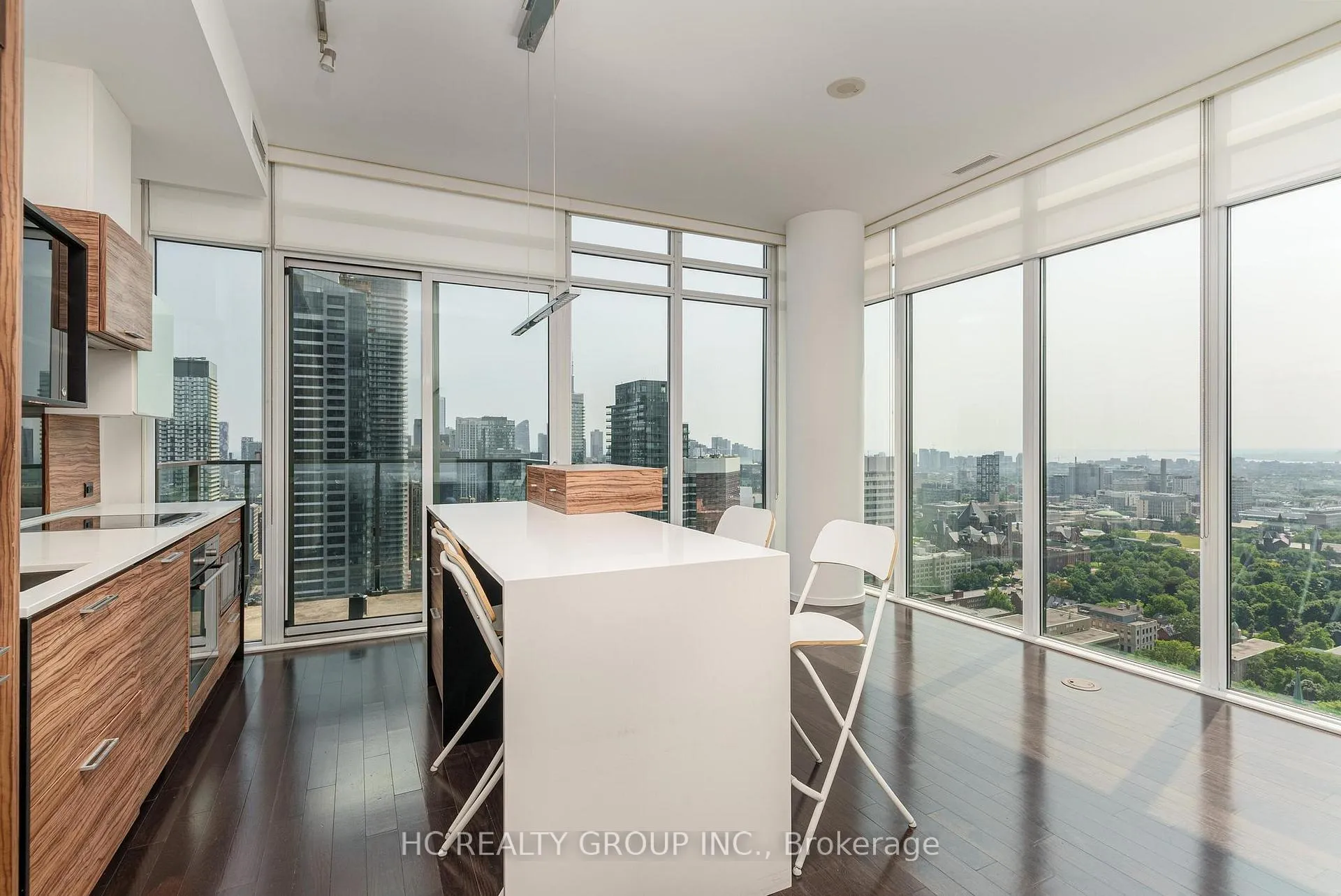 Photo 1 of Unit 3503, 75 St Nicholas Street, Toronto, Bay Street Corridor — HOMEH