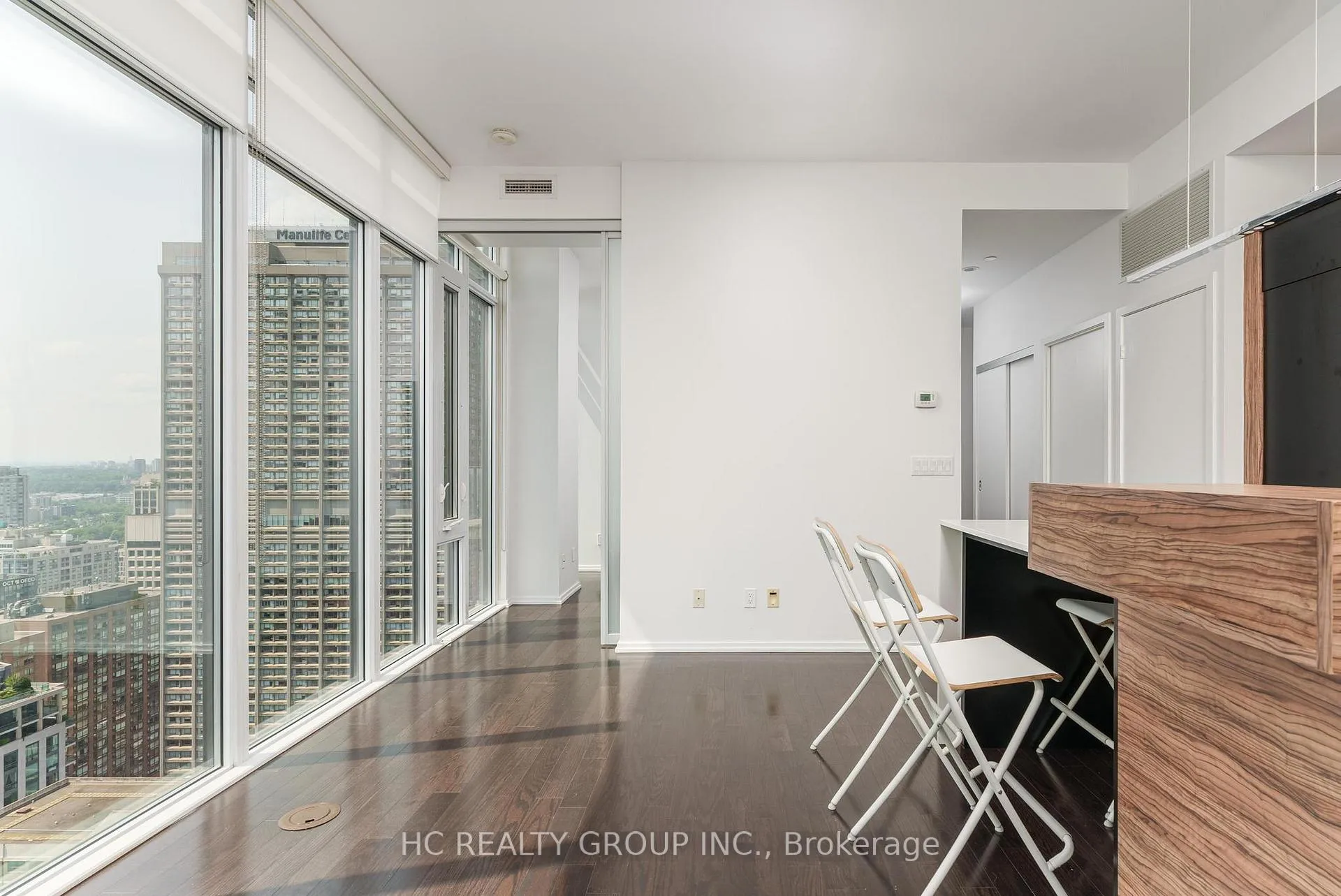 Photo 3 of Unit 3503, 75 St Nicholas Street, Toronto, Bay Street Corridor — HOMEH