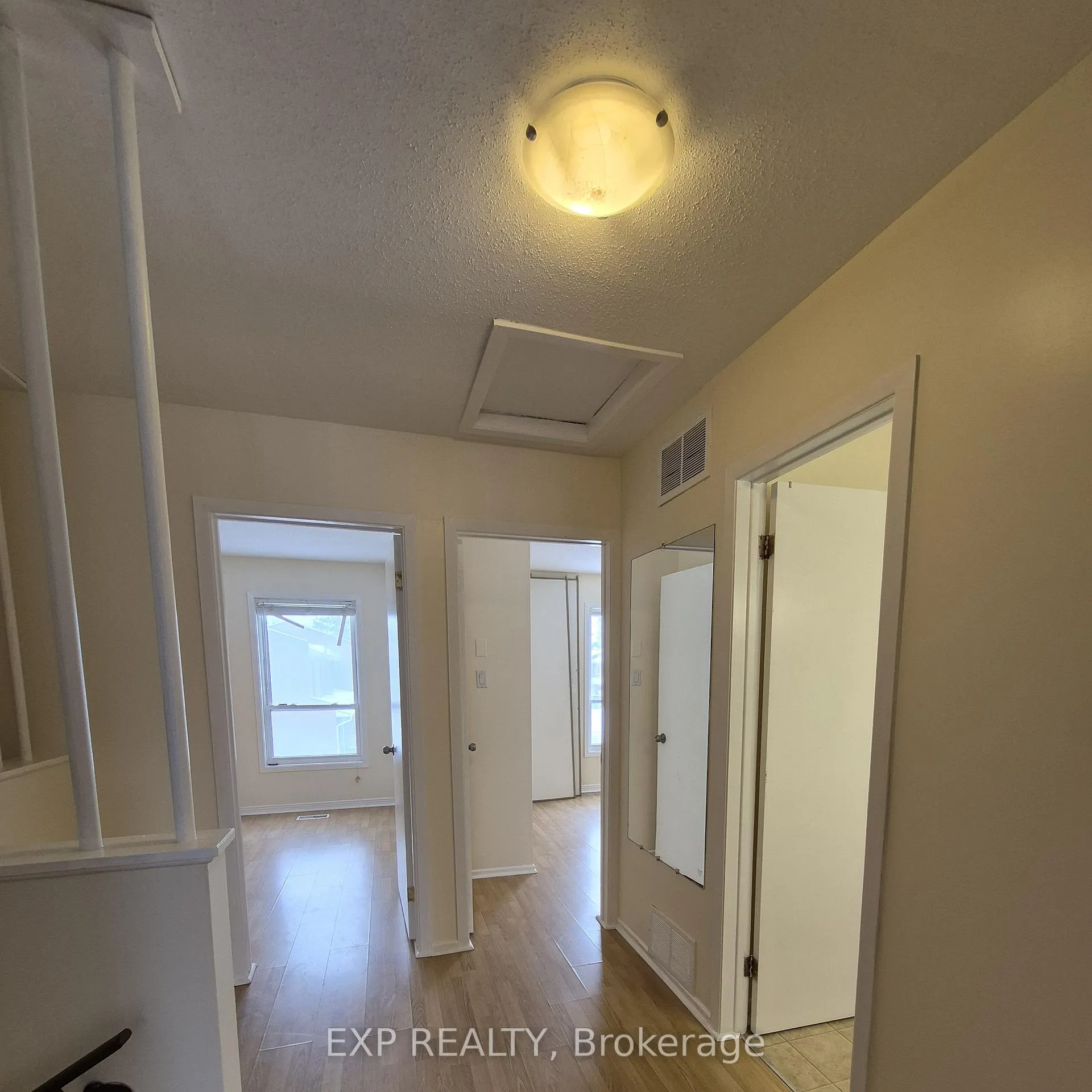 Photo 7 of Unit 8, 8 Arnold Drive, Ottawa, Arbeatha Park — HOMEH