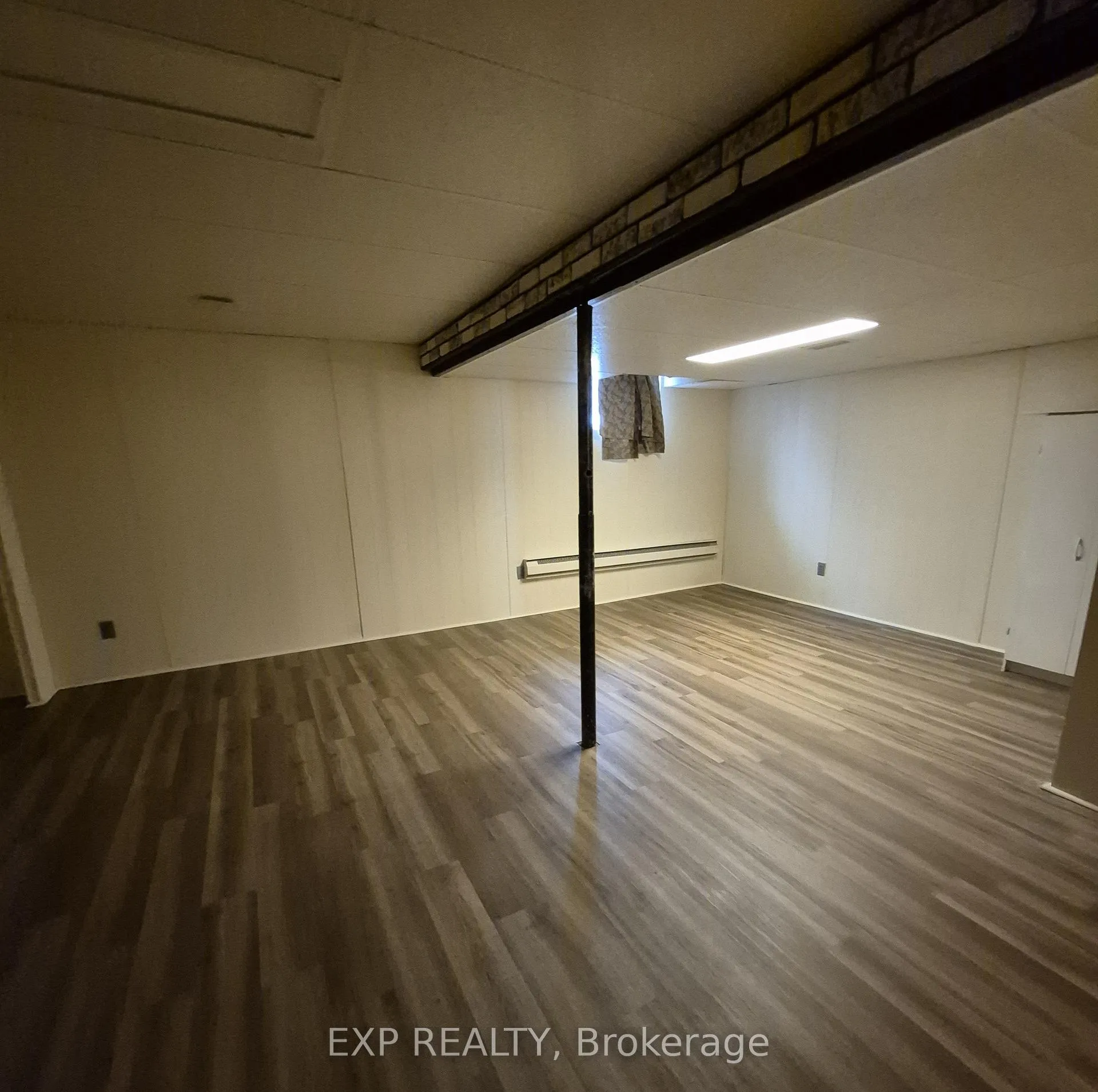 Photo 10 of Unit 8, 8 Arnold Drive, Ottawa, Arbeatha Park — HOMEH