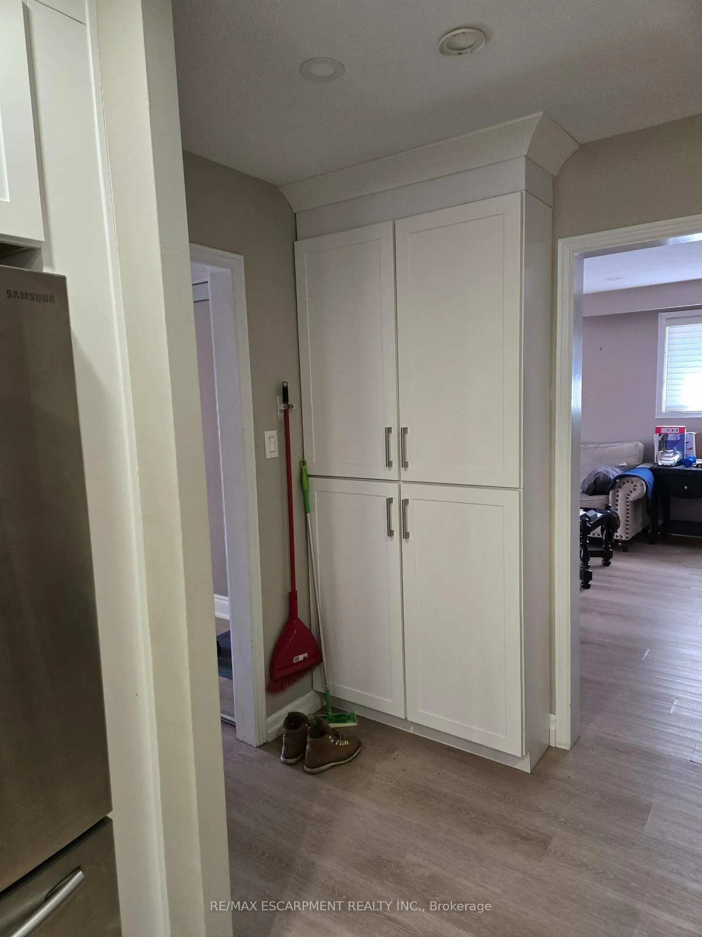 Photo 5 of 60 Nugent Drive, Hamilton, Kentley — HOMEH