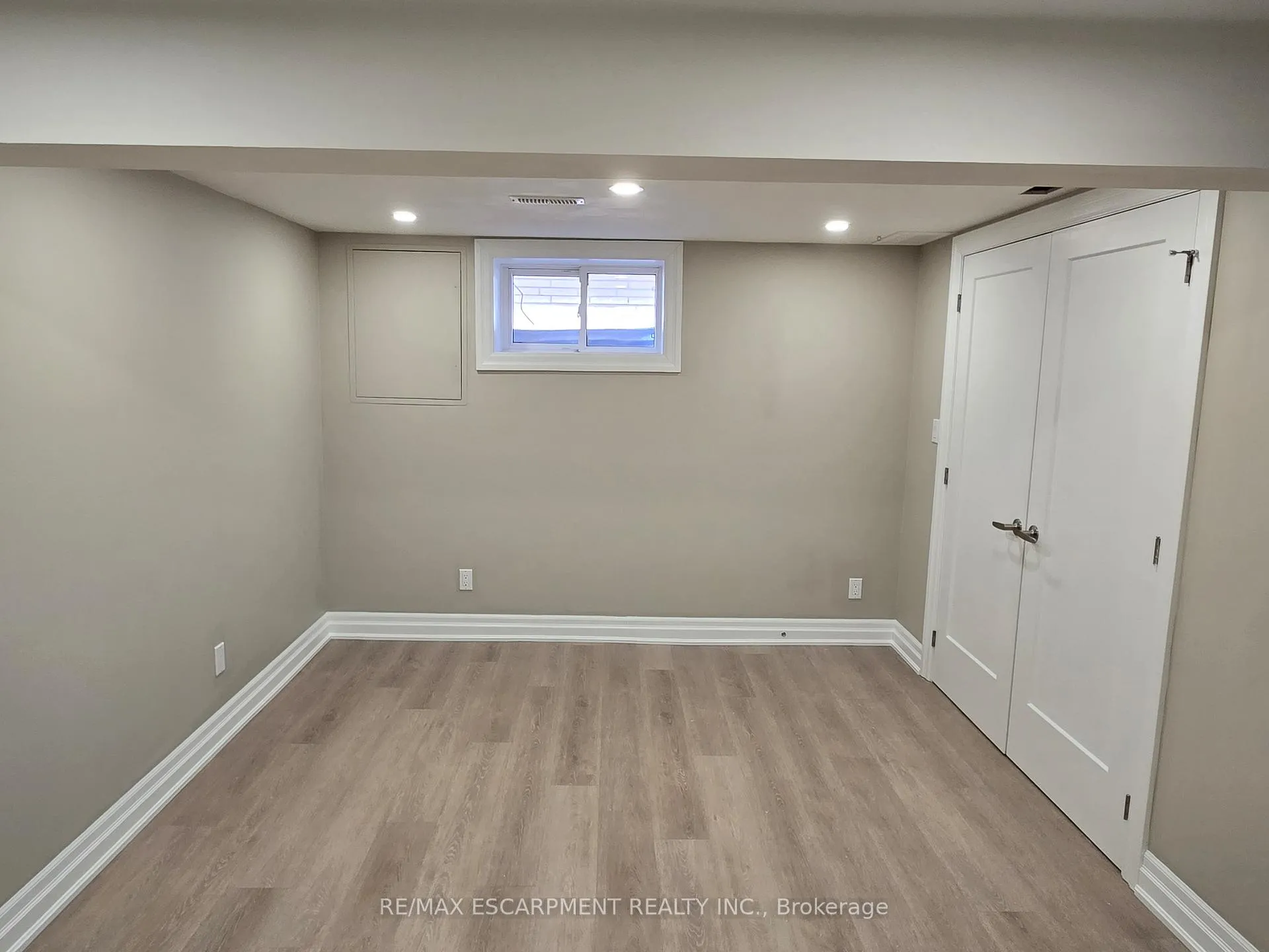 Photo 19 of 60 Nugent Drive, Hamilton, Kentley — HOMEH