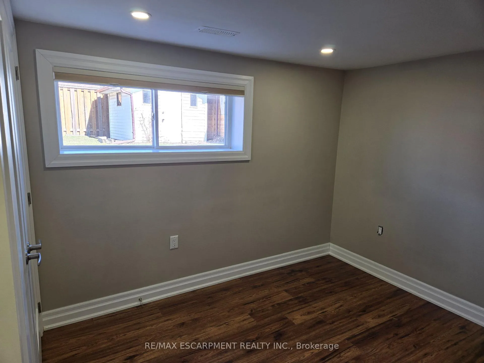 Photo 22 of 60 Nugent Drive, Hamilton, Kentley — HOMEH