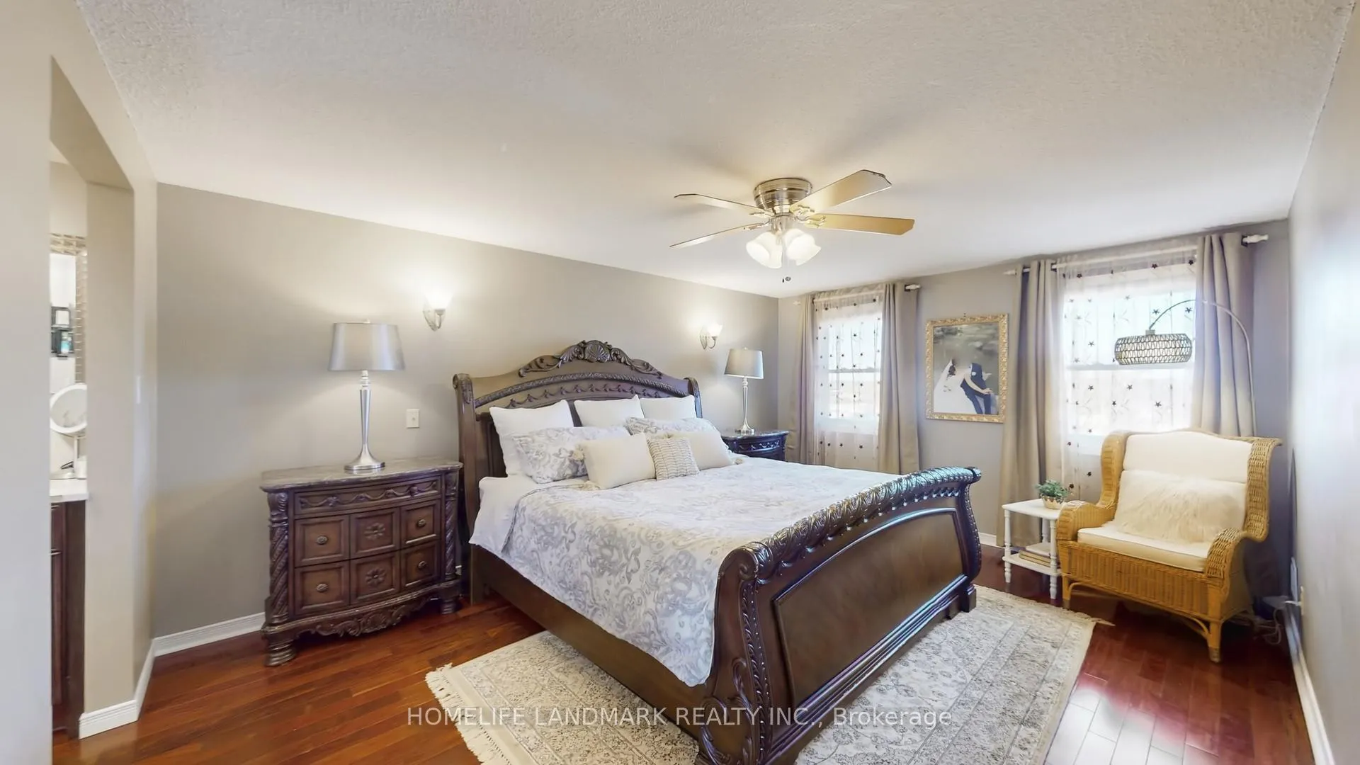 Photo 25 of 330 Guelph Avenue, Cambridge, Silver Heights — HOMEH