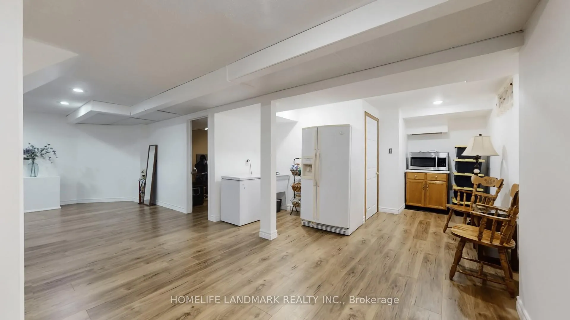 Photo 42 of 330 Guelph Avenue, Cambridge, Silver Heights — HOMEH