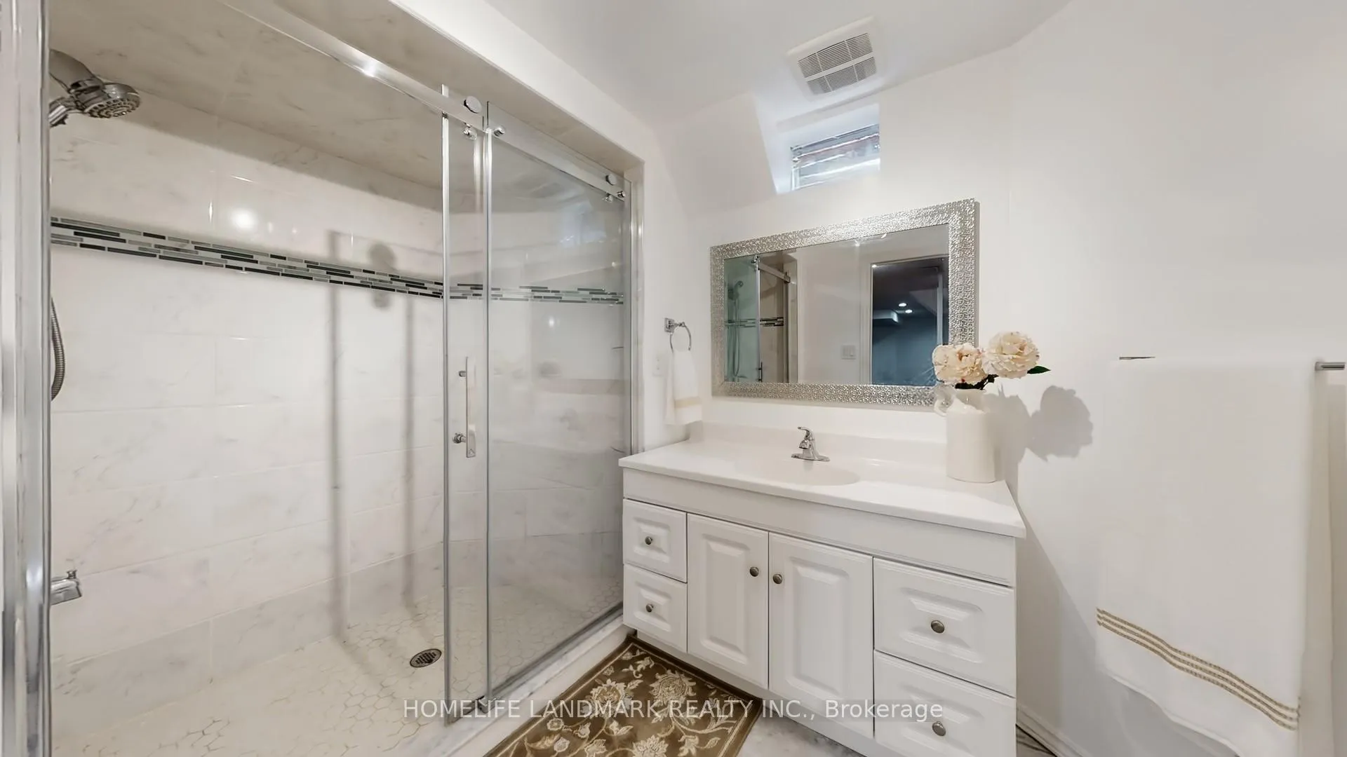 Photo 45 of 330 Guelph Avenue, Cambridge, Silver Heights — HOMEH