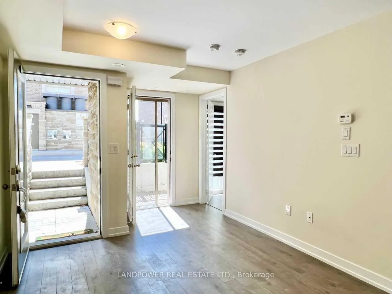 Photo 3 of Unit 2309, 20 Westmeath Lane, Markham, Cornell — HOMEH