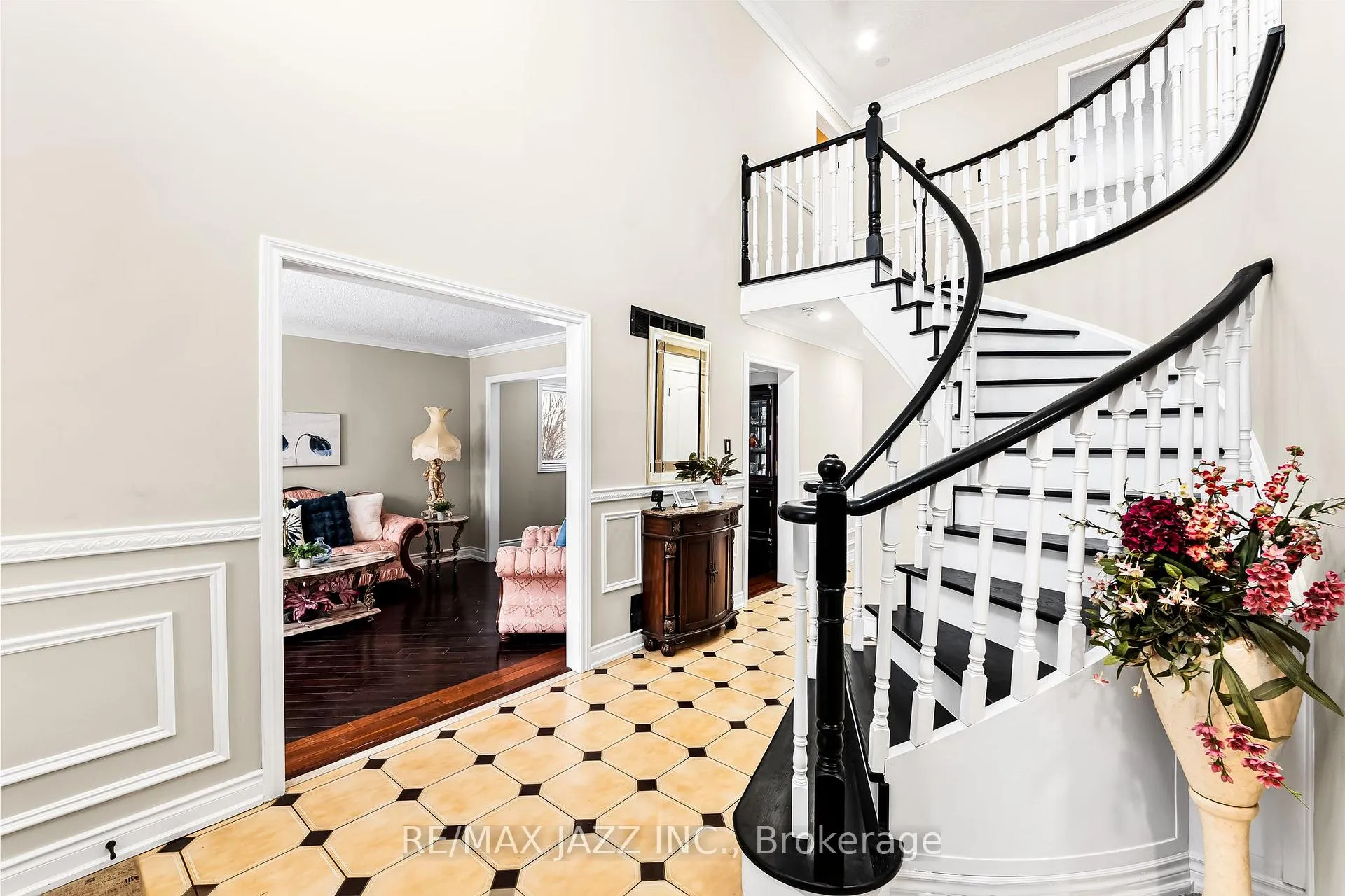 Photo 4 of 53 Coxworth Avenue, Markham, Middlefield — HOMEH