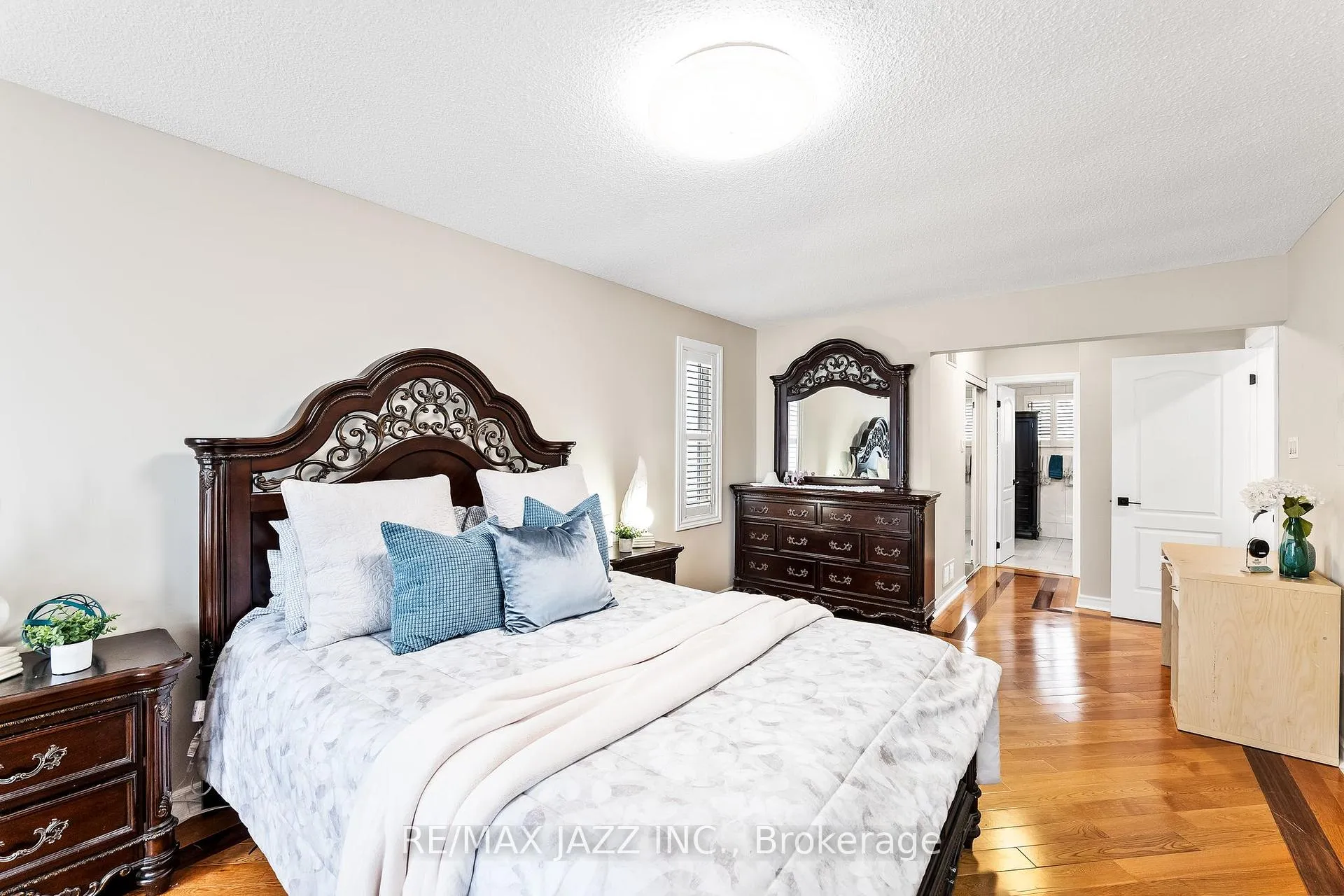 Photo 24 of 53 Coxworth Avenue, Markham, Middlefield — HOMEH