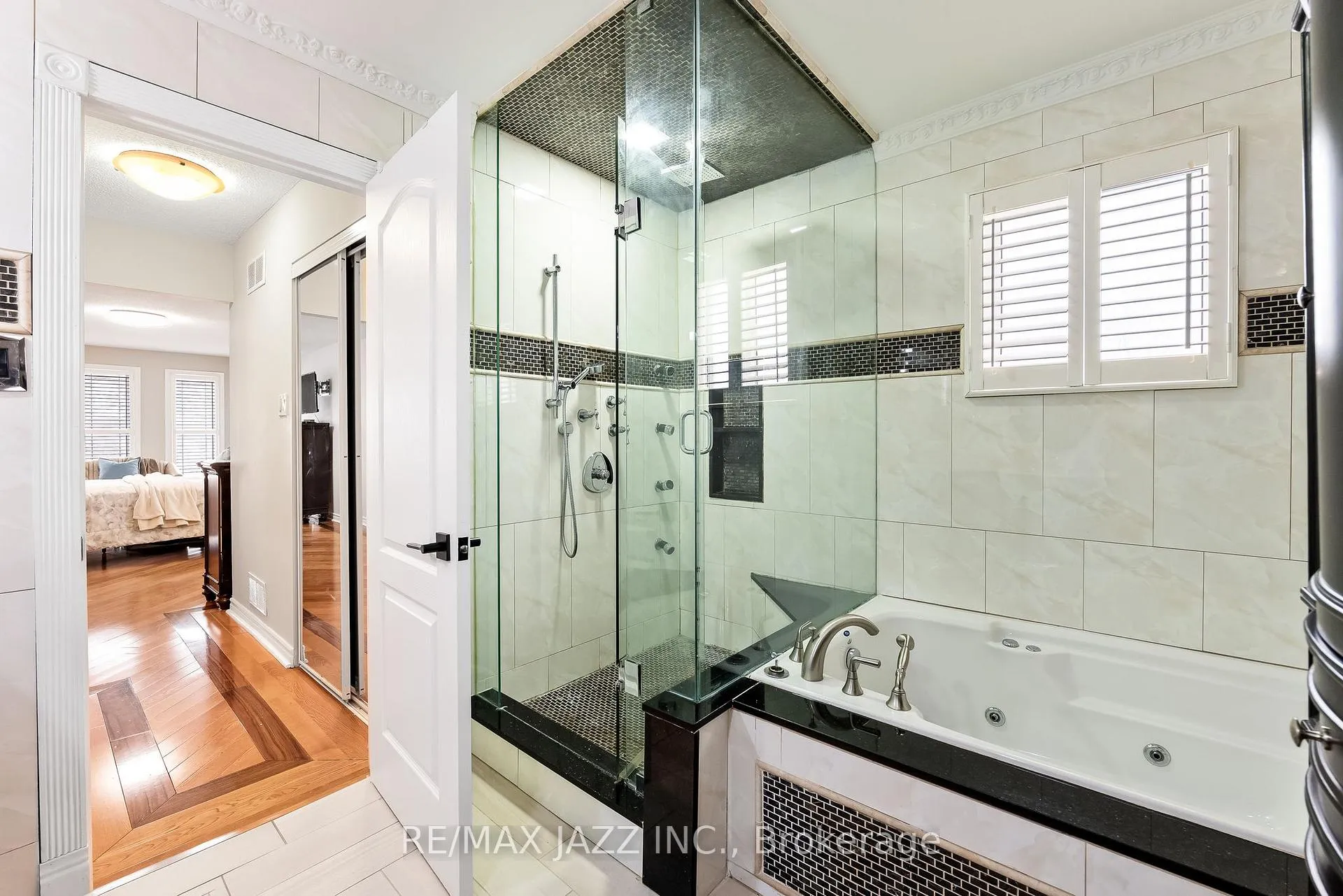 Photo 26 of 53 Coxworth Avenue, Markham, Middlefield — HOMEH