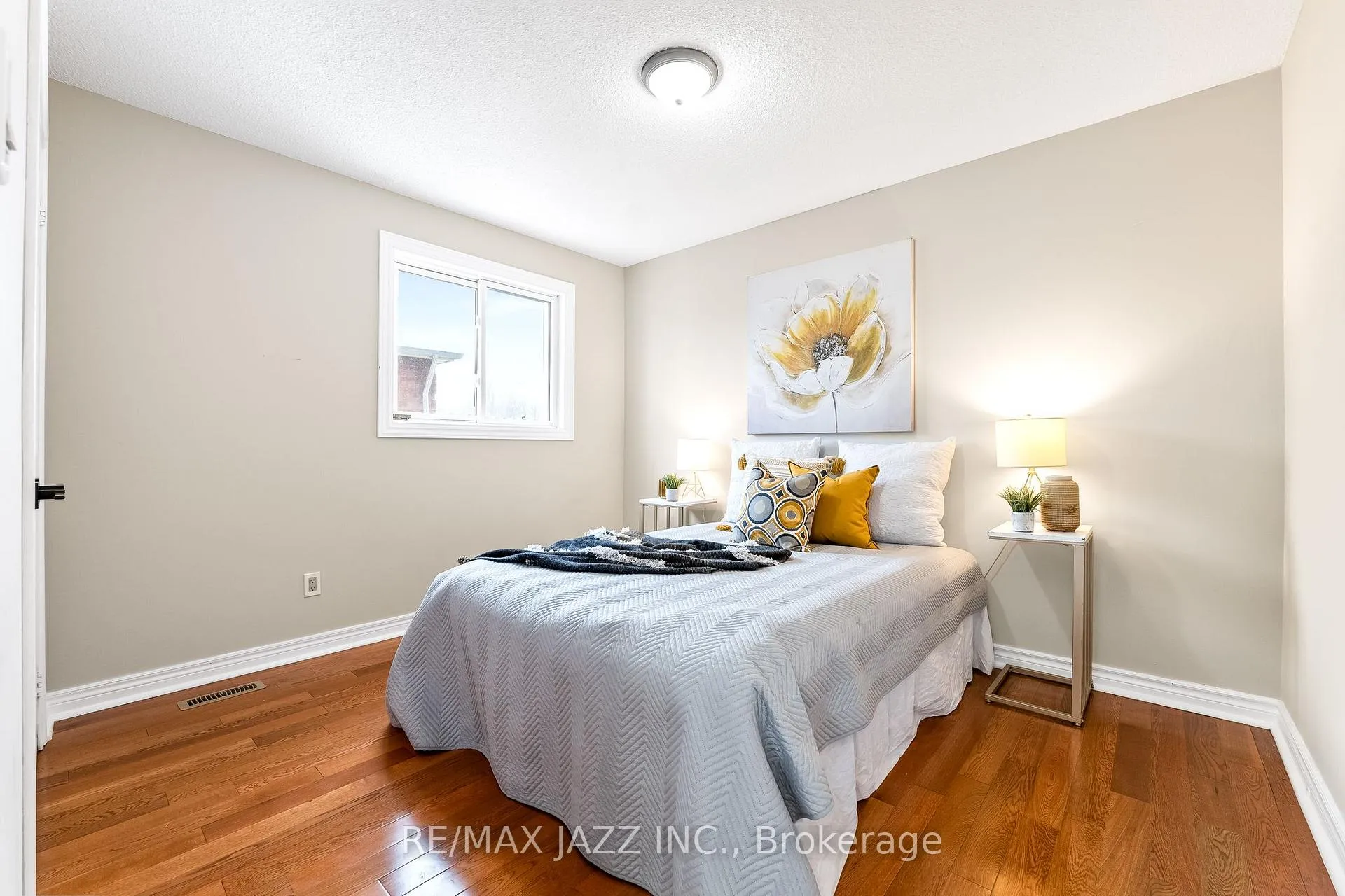 Photo 29 of 53 Coxworth Avenue, Markham, Middlefield — HOMEH