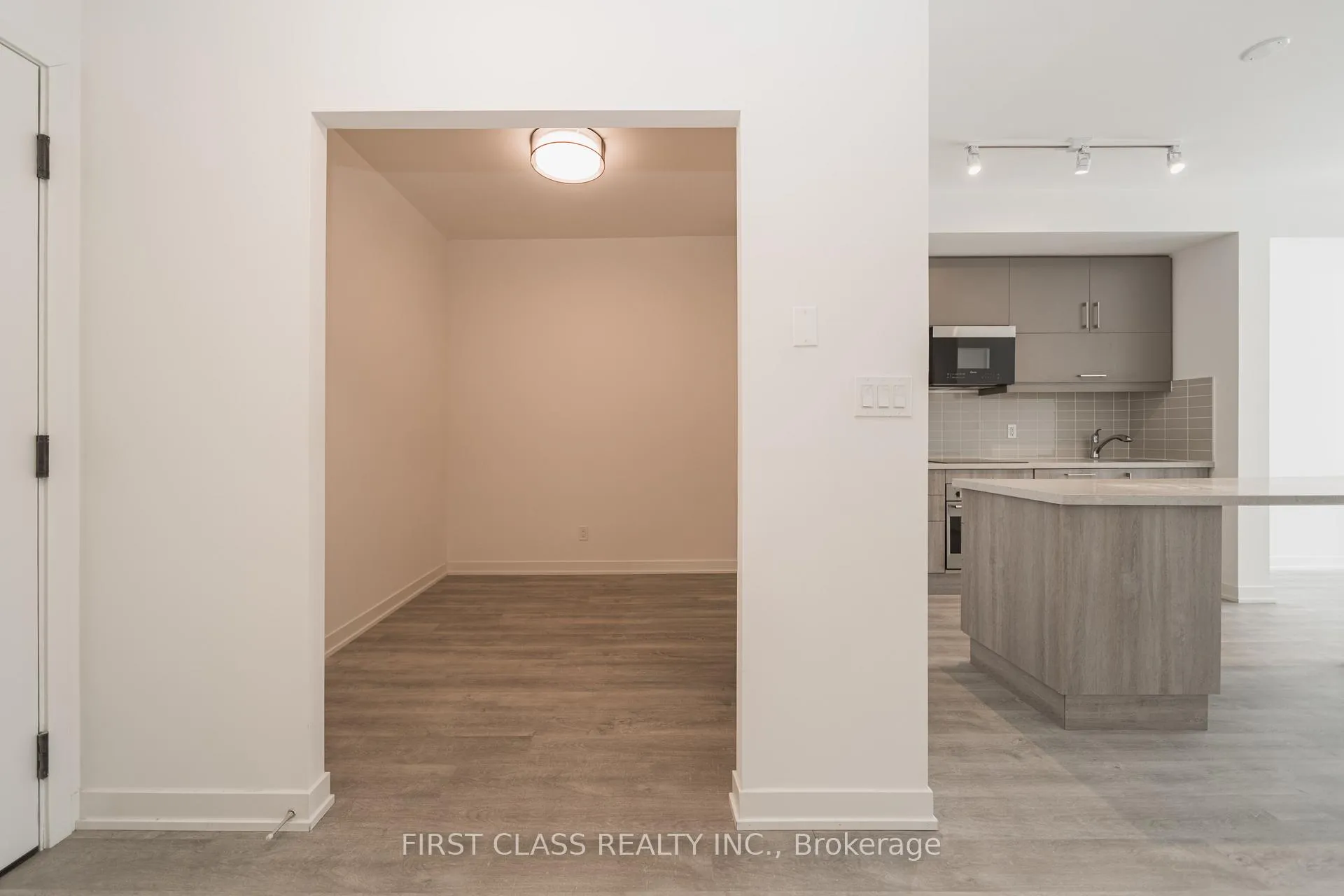 Photo 7 of Unit 1410, 292 Verdale Crossing, Markham, Unionville — HOMEH