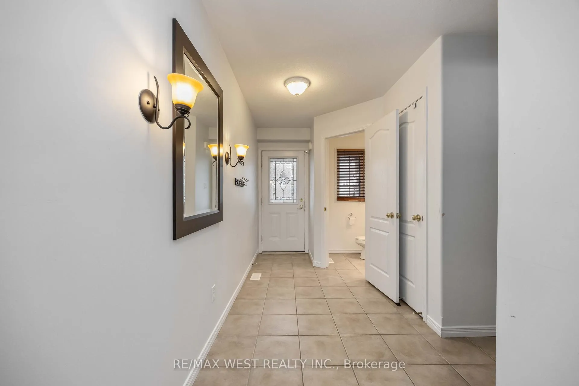 Photo 4 of 87 Warman Street, New Tecumseth, Alliston — HOMEH