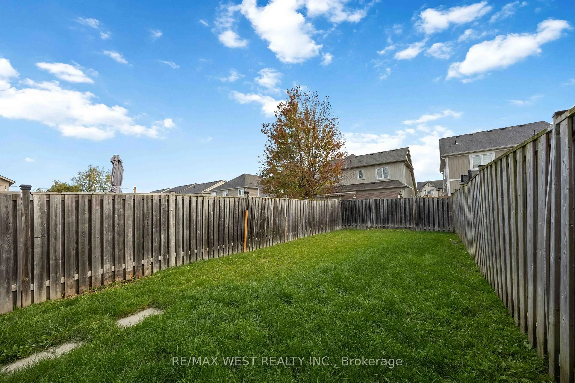 Photo 30 of 87 Warman Street, New Tecumseth, Alliston — HOMEH
