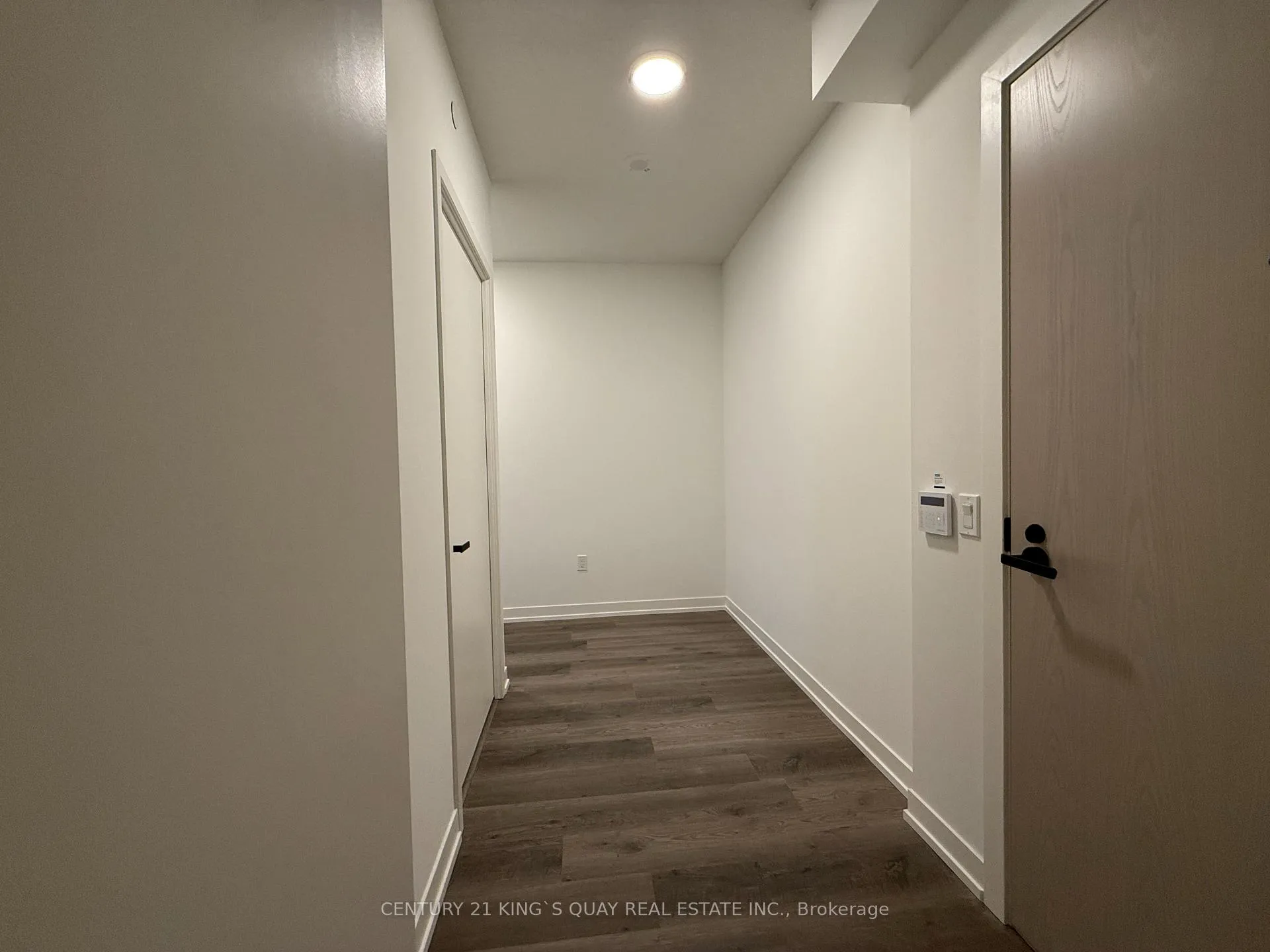 Photo 17 of Unit 3312, 8 Interchange Way, Vaughan, Vaughan Corporate Centre — HOMEH