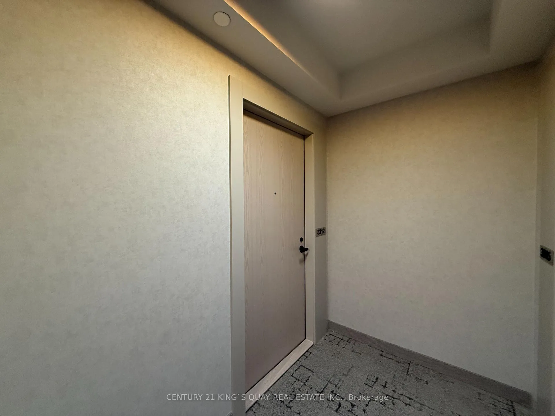 Photo 18 of Unit 3312, 8 Interchange Way, Vaughan, Vaughan Corporate Centre — HOMEH