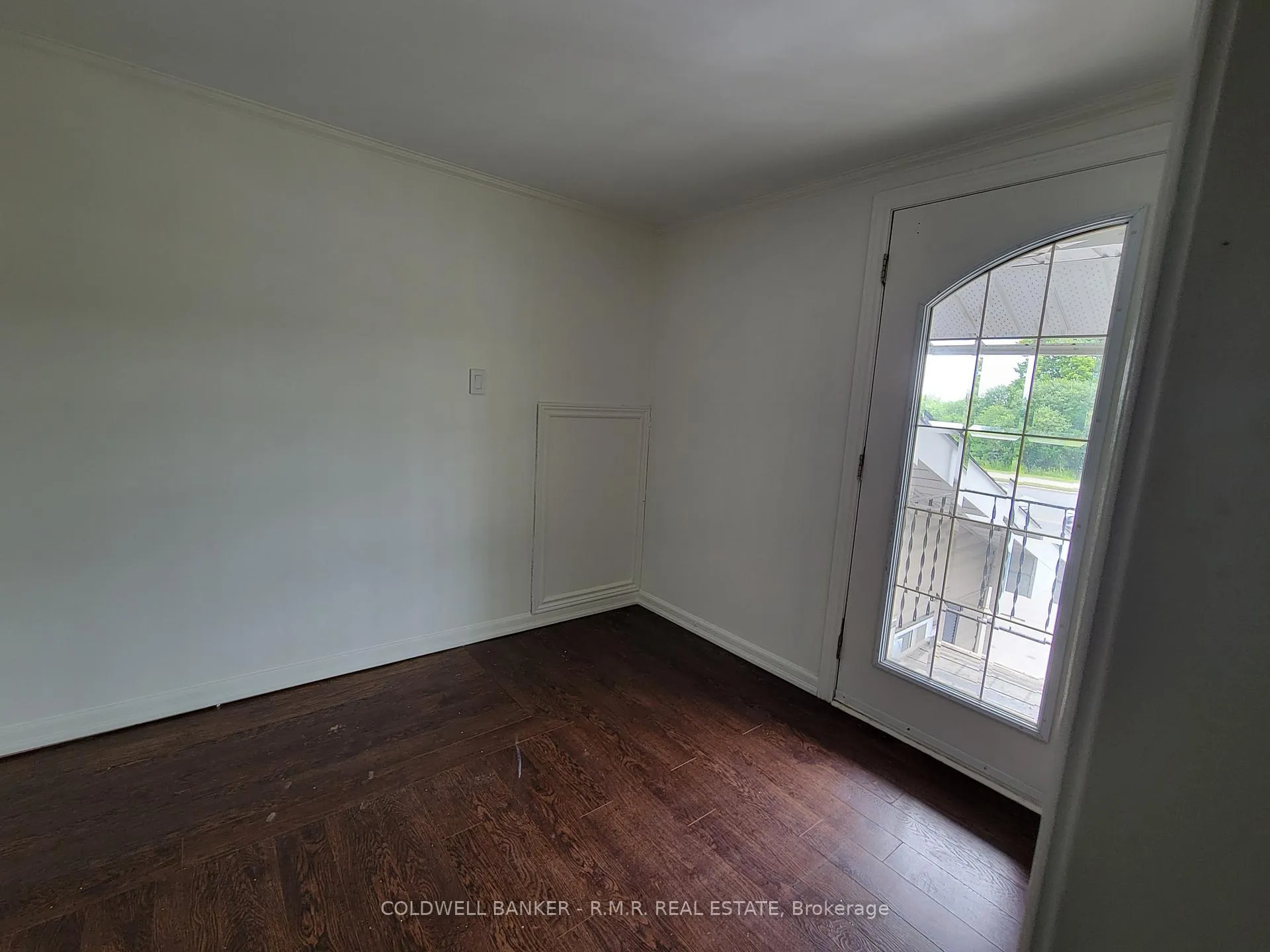 Photo 6 of Unit Upper, 990 Taunton Road E, Whitby, Taunton North — HOMEH