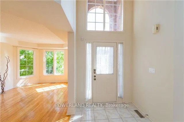 Photo 2 of 94 castlemore Avenue, Markham, Berczy — HOMEH