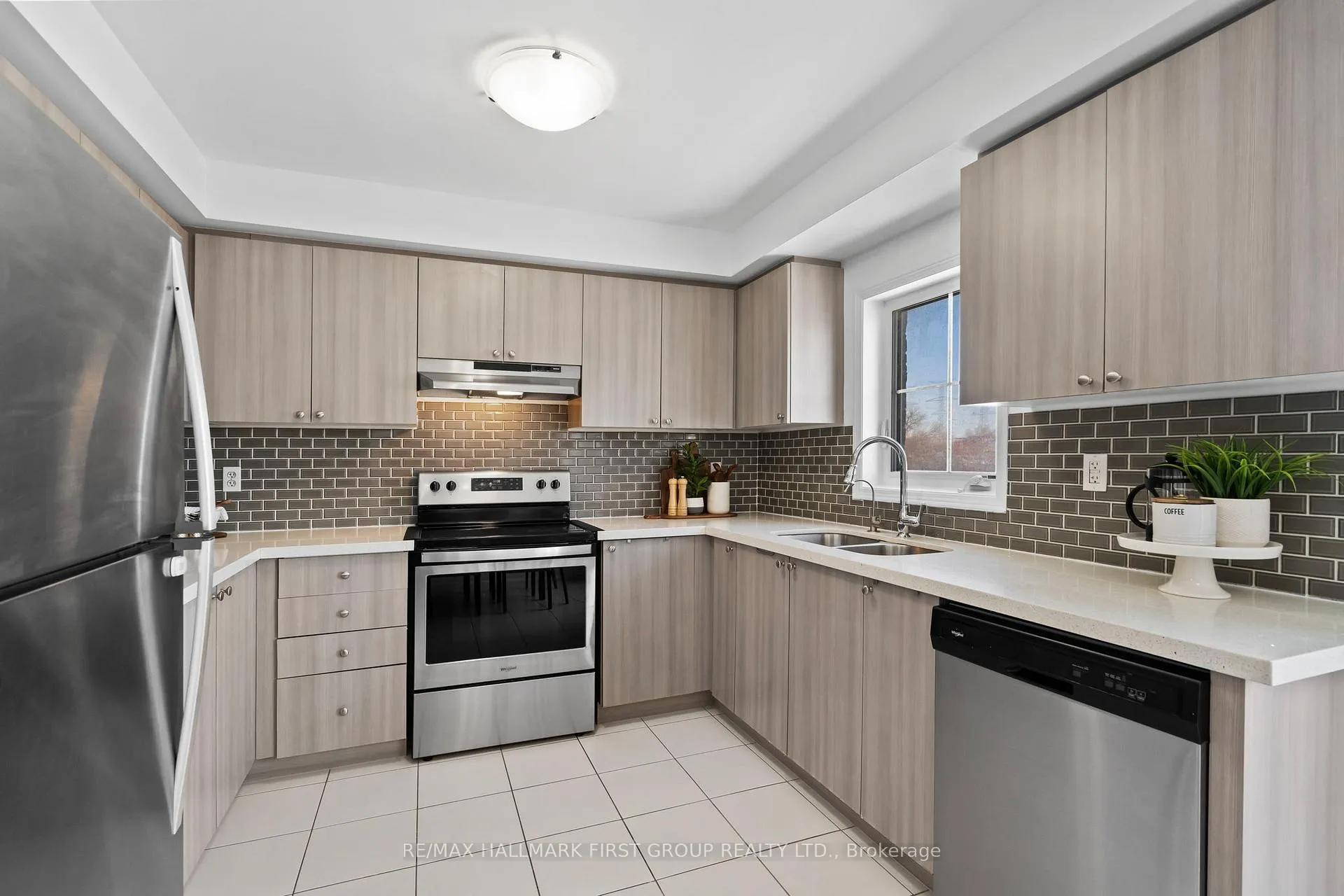 Photo 16 of 2609 Deputy Minister Path, Oshawa, Windfields — HOMEH