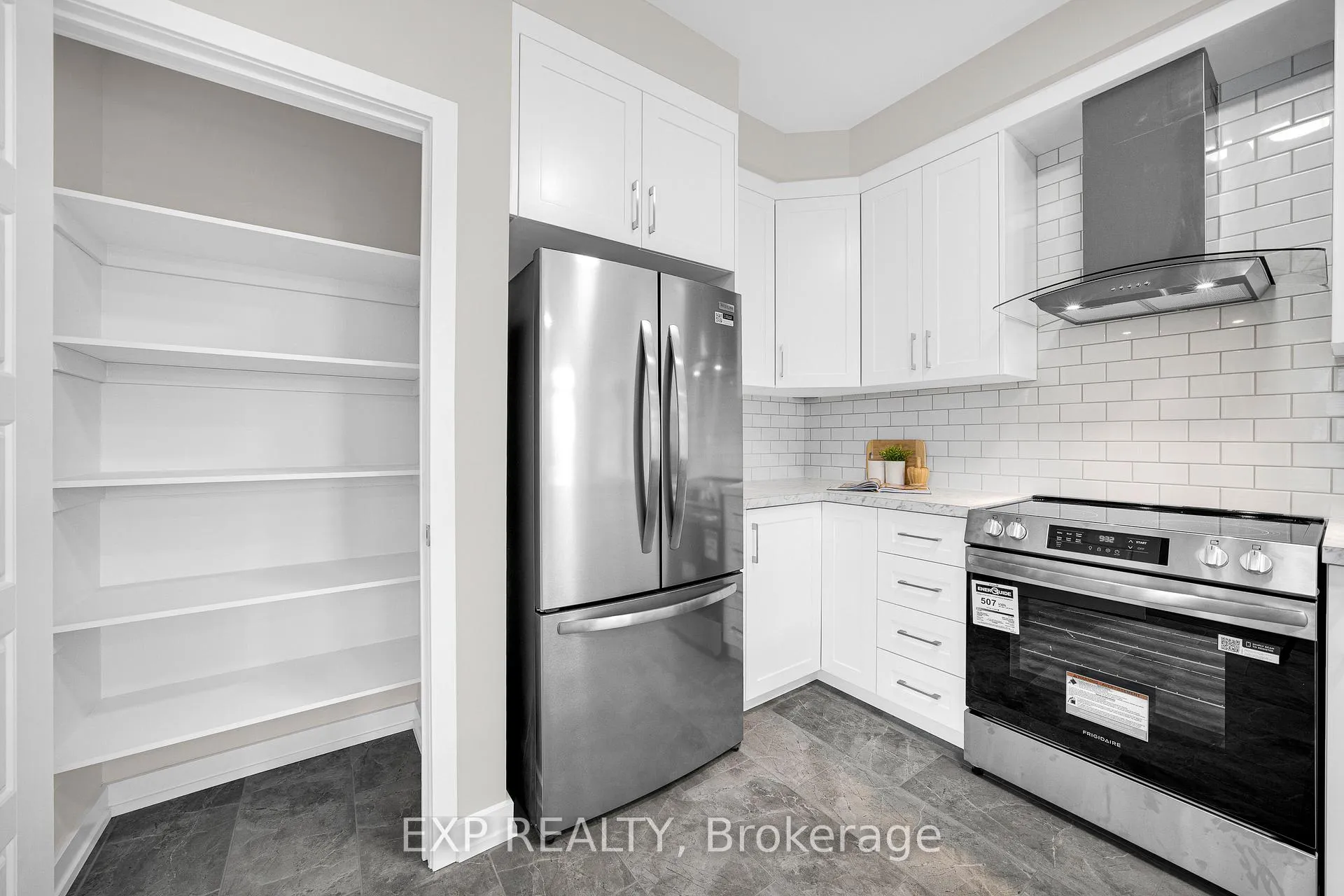 Photo 15 of 535 Filly Terrace, Ottawa, Richmond — HOMEH
