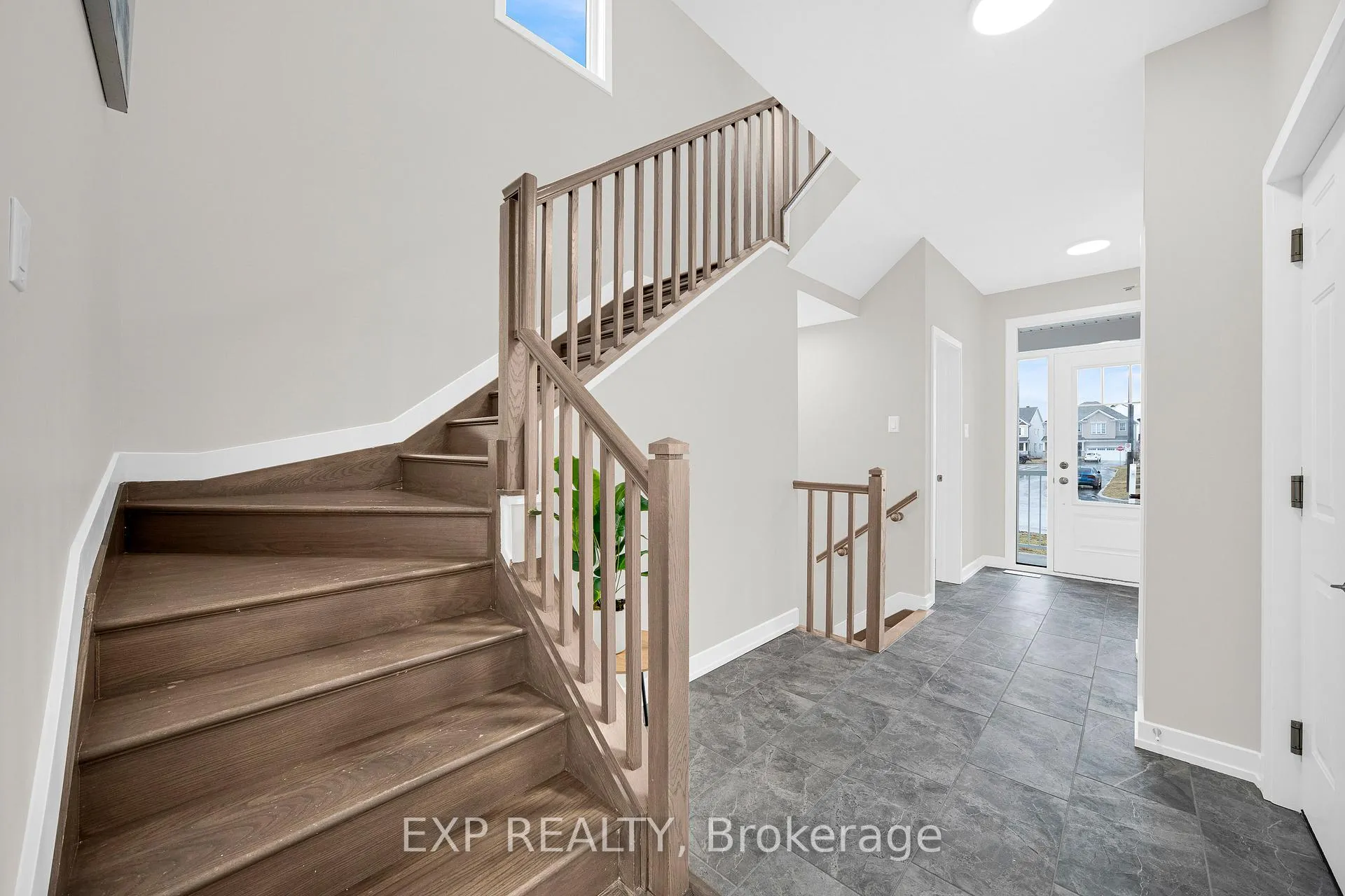 Photo 20 of 535 Filly Terrace, Ottawa, Richmond — HOMEH
