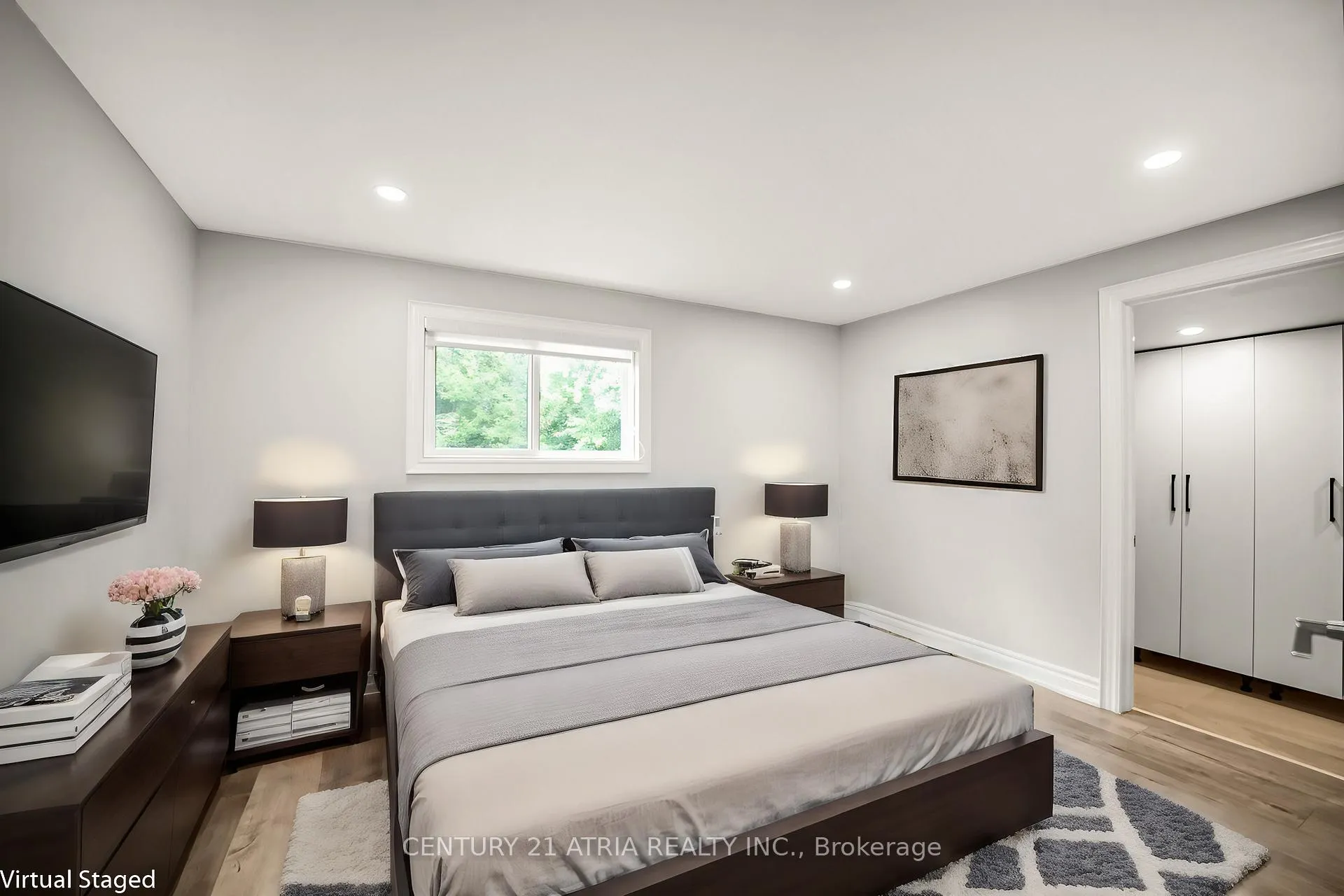 Photo 4 of 184 Way's Bay Drive, Georgina, Keswick North — HOMEH