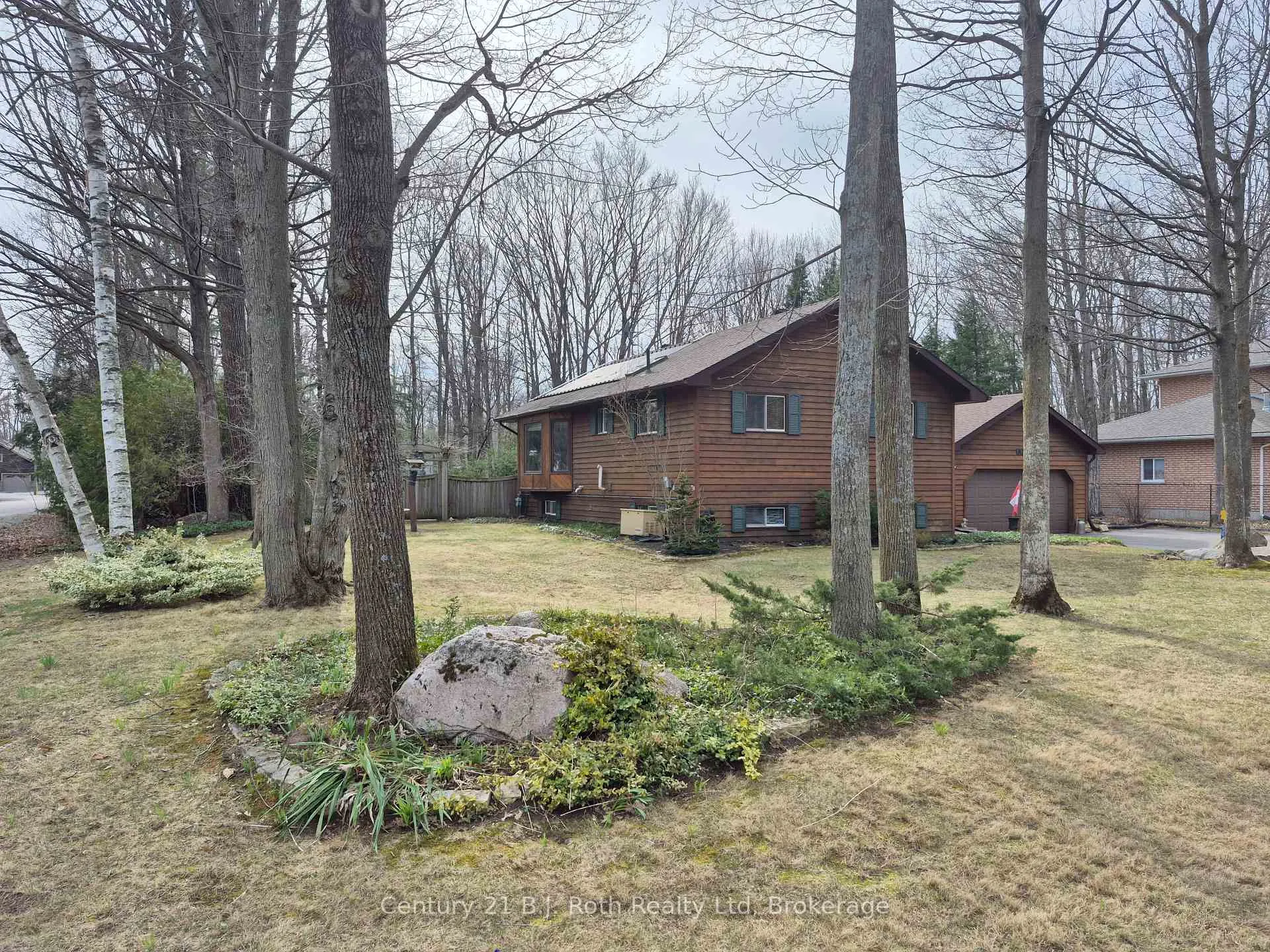 Photo 2 of 100 Tall Pines Drive, Tiny, Rural Tiny — HOMEH