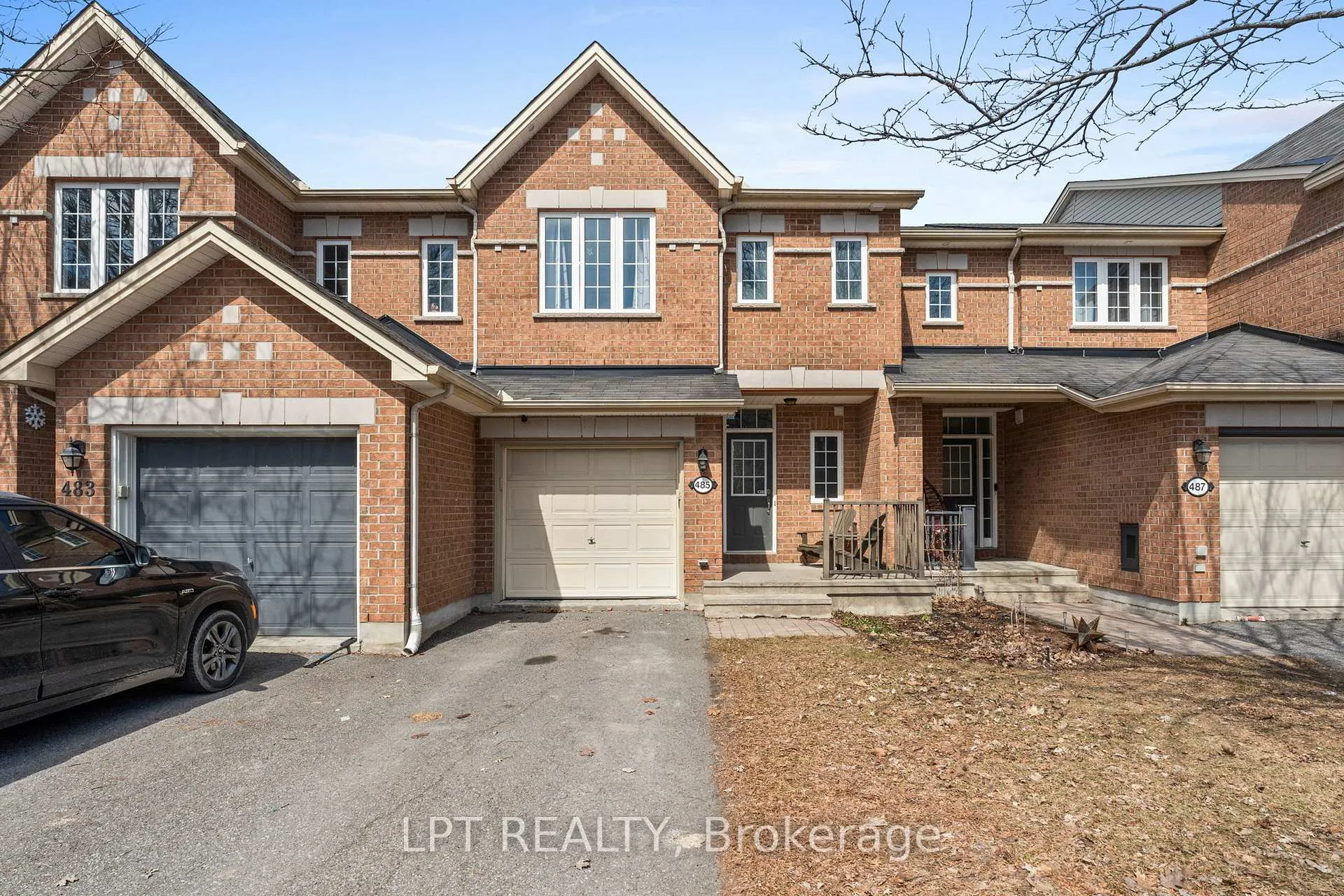 Photo 2 of 485 Grey Seal Circle, Ottawa, Riverside South/Gloucester Glen — HOMEH