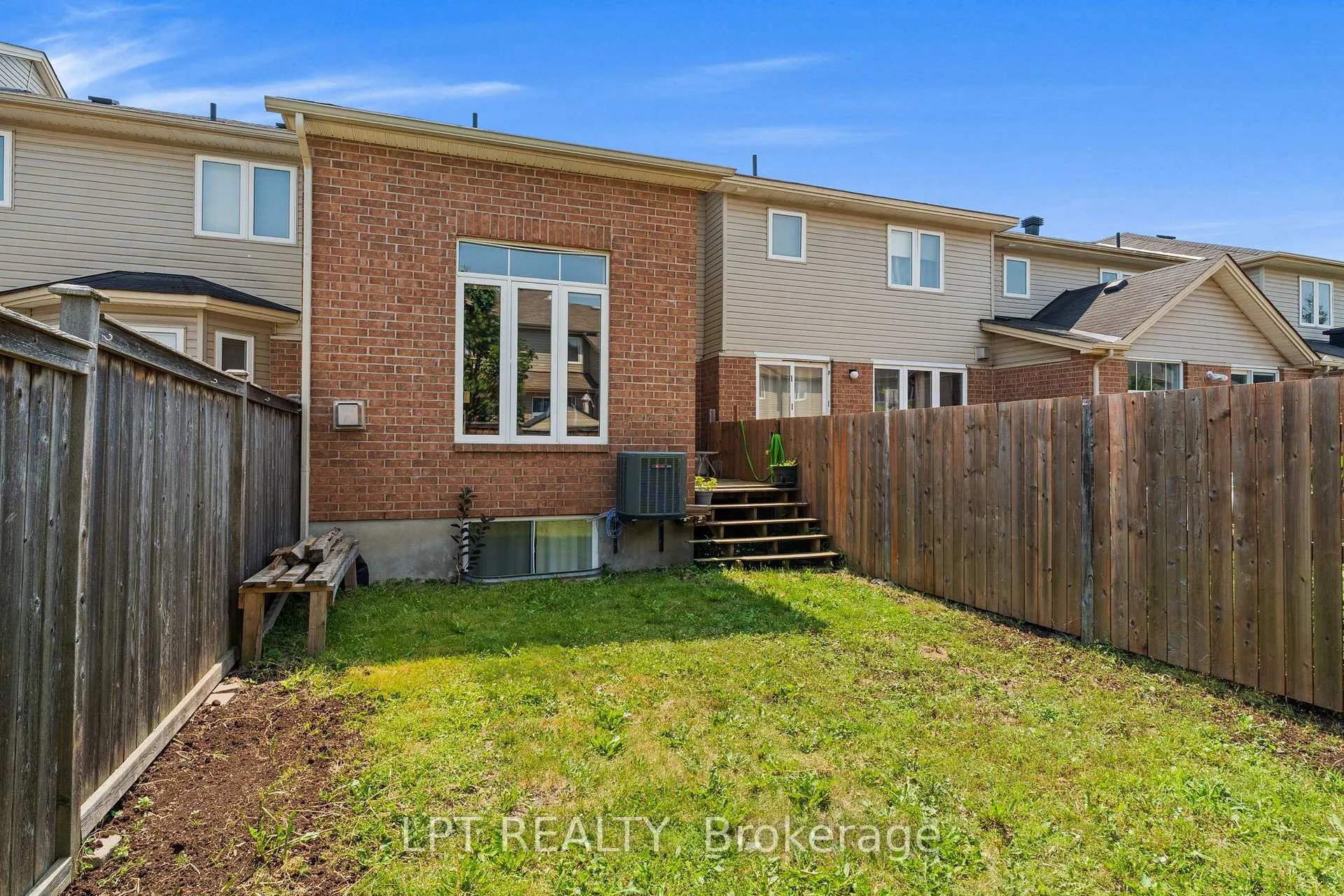 Photo 41 of 485 Grey Seal Circle, Ottawa, Riverside South/Gloucester Glen — HOMEH