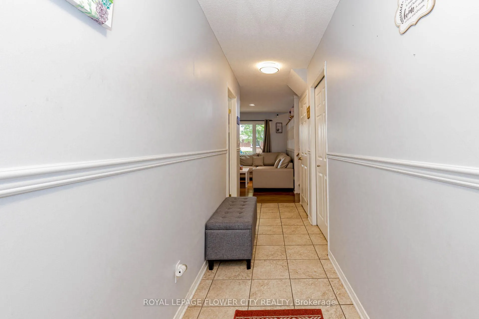Photo 6 of 146 Kent Street, Lucan Biddulph, Lucan — HOMEH