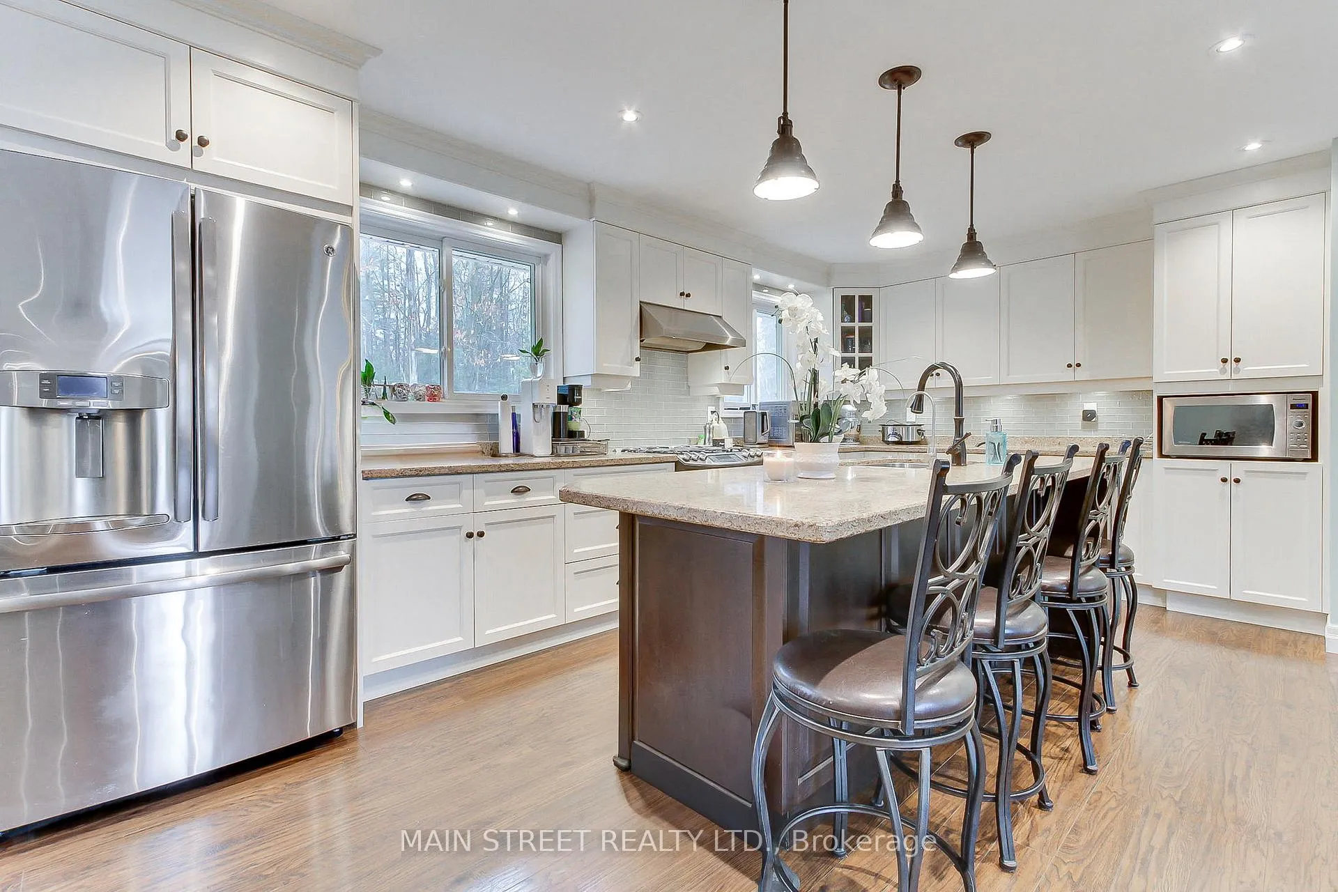Photo 7 of 52 Maple Avenue, Georgina, Sutton & Jackson's Point — HOMEH