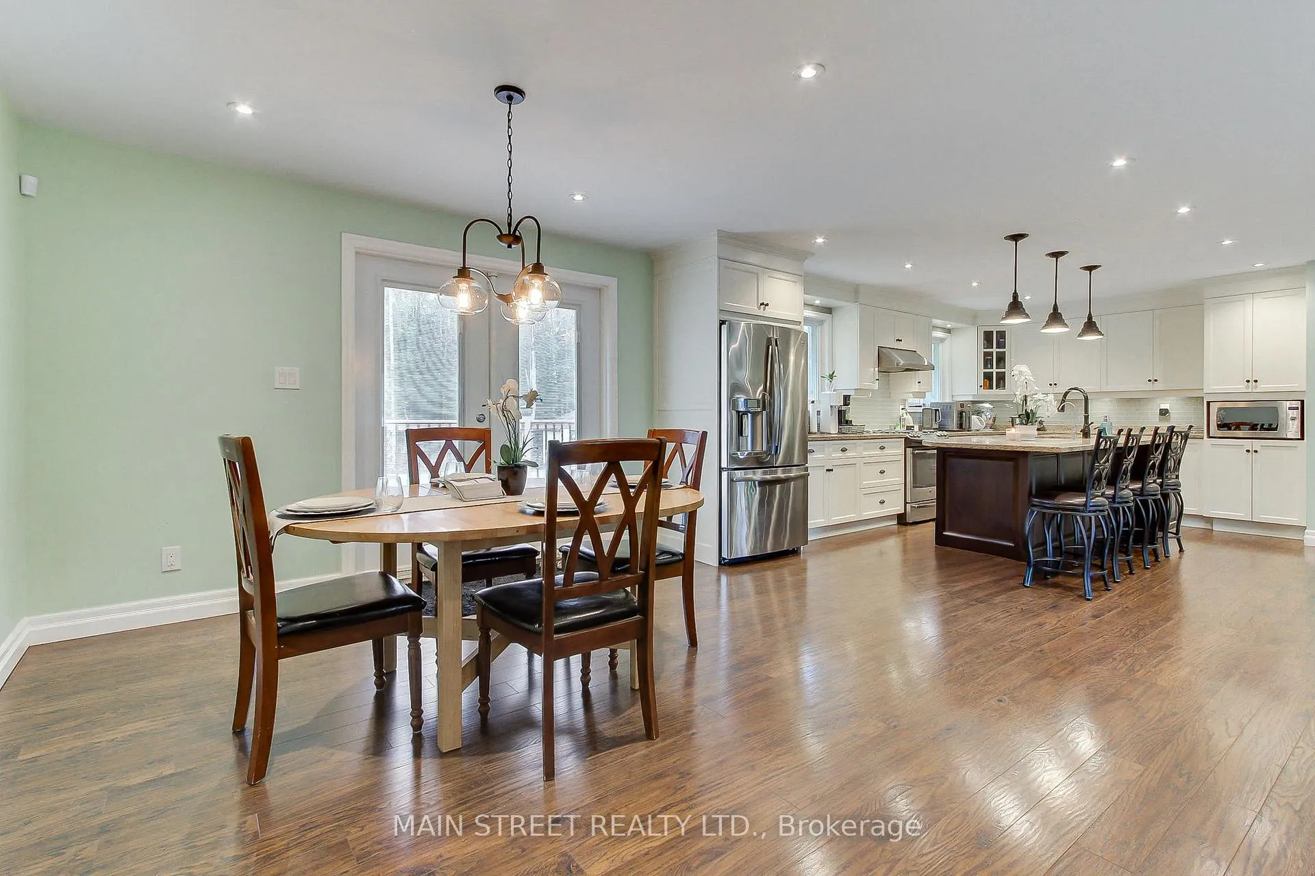 Photo 11 of 52 Maple Avenue, Georgina, Sutton & Jackson's Point — HOMEH