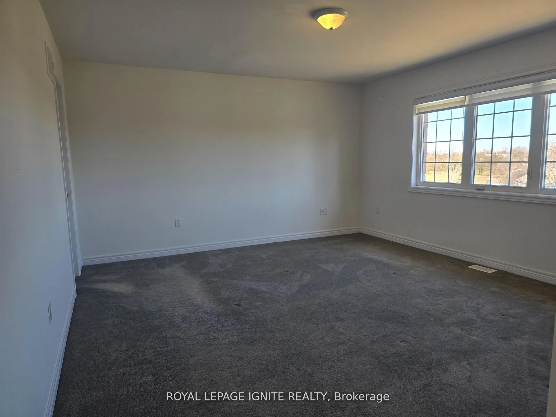 Photo 10 of 57 Summer Breeze Drive, Quinte West, Murray Ward — HOMEH