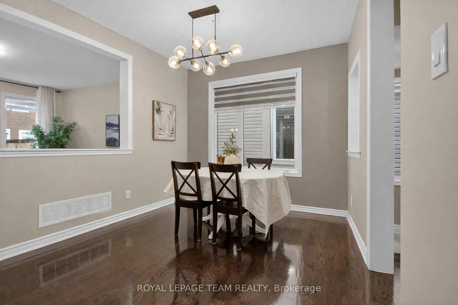 Photo 3 of 522 Brigatine Avenue, Ottawa, Stittsville (North) — HOMEH