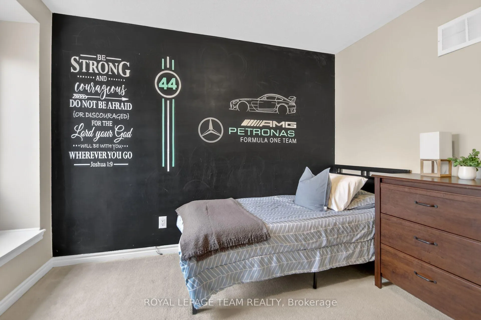 Photo 31 of 522 Brigatine Avenue, Ottawa, Stittsville (North) — HOMEH